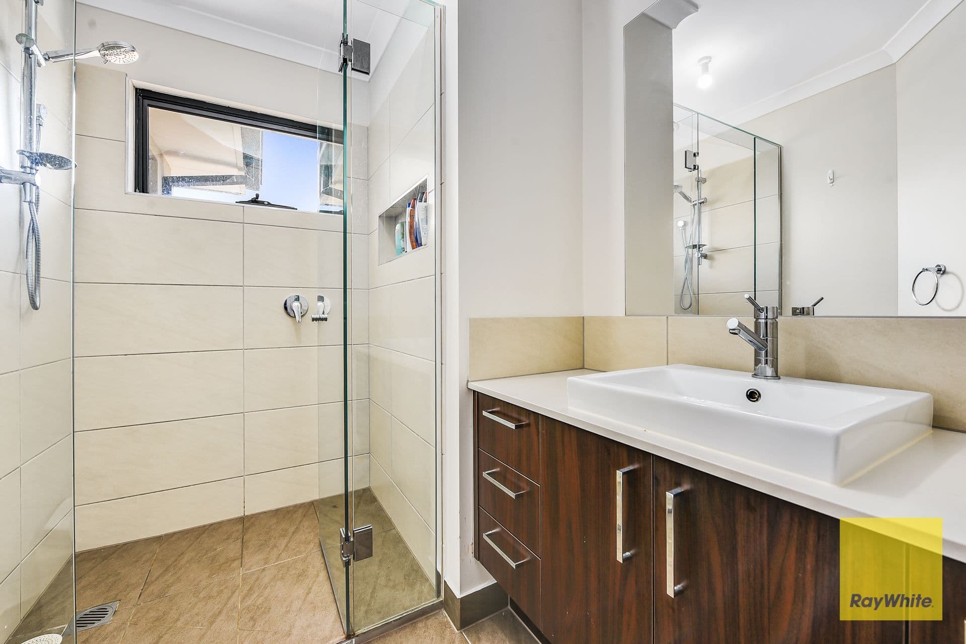18 Floriana Avenue, Doveton VIC 3177, Doveton - Thumbnail 5