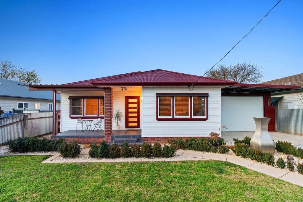 13 Sullivan Avenue, Wagga Wagga NSW 2650, Wagga Wagga - Image 1