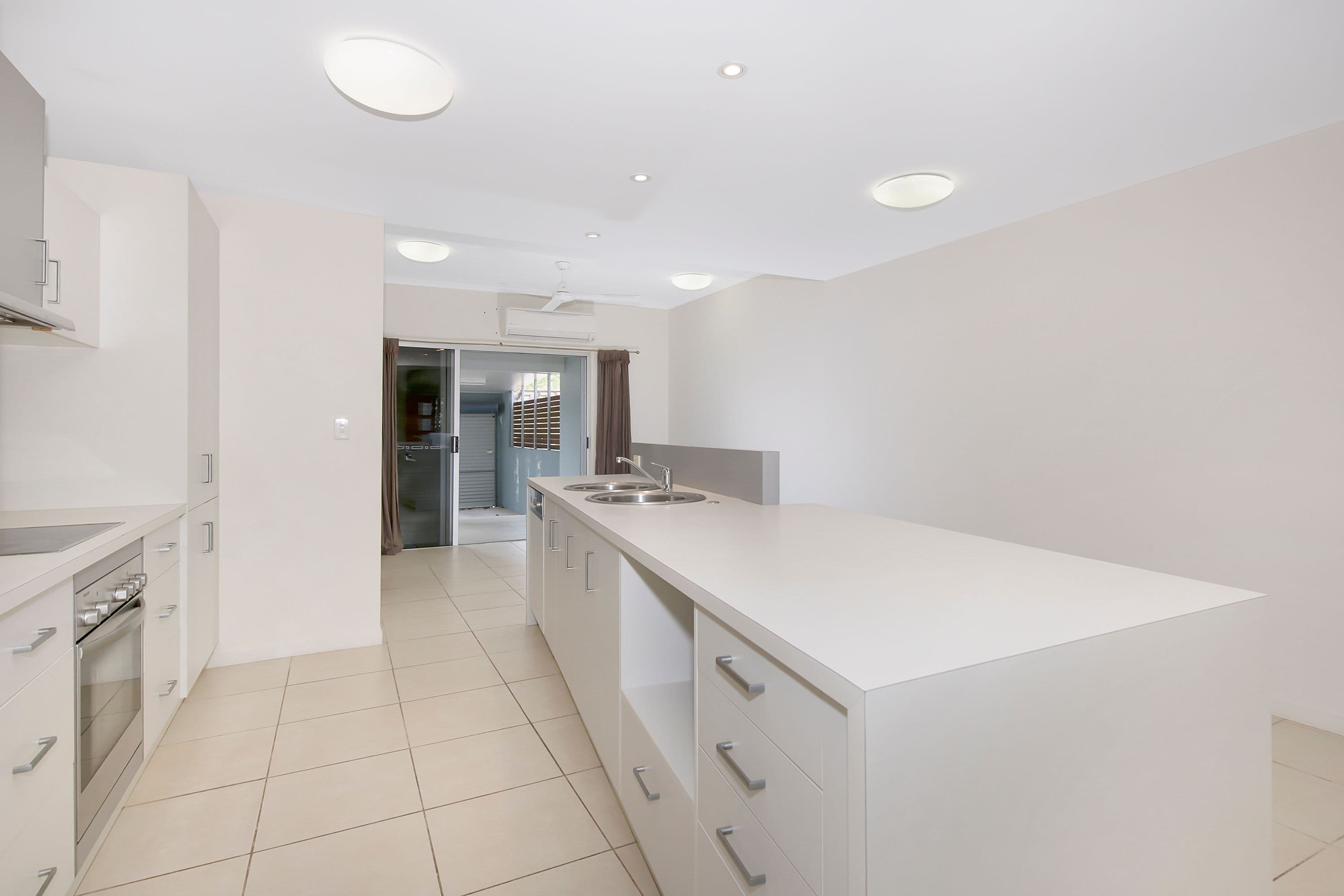 233 Riverside Boulevard, Douglas QLD 4814, Douglas - Thumbnail 5