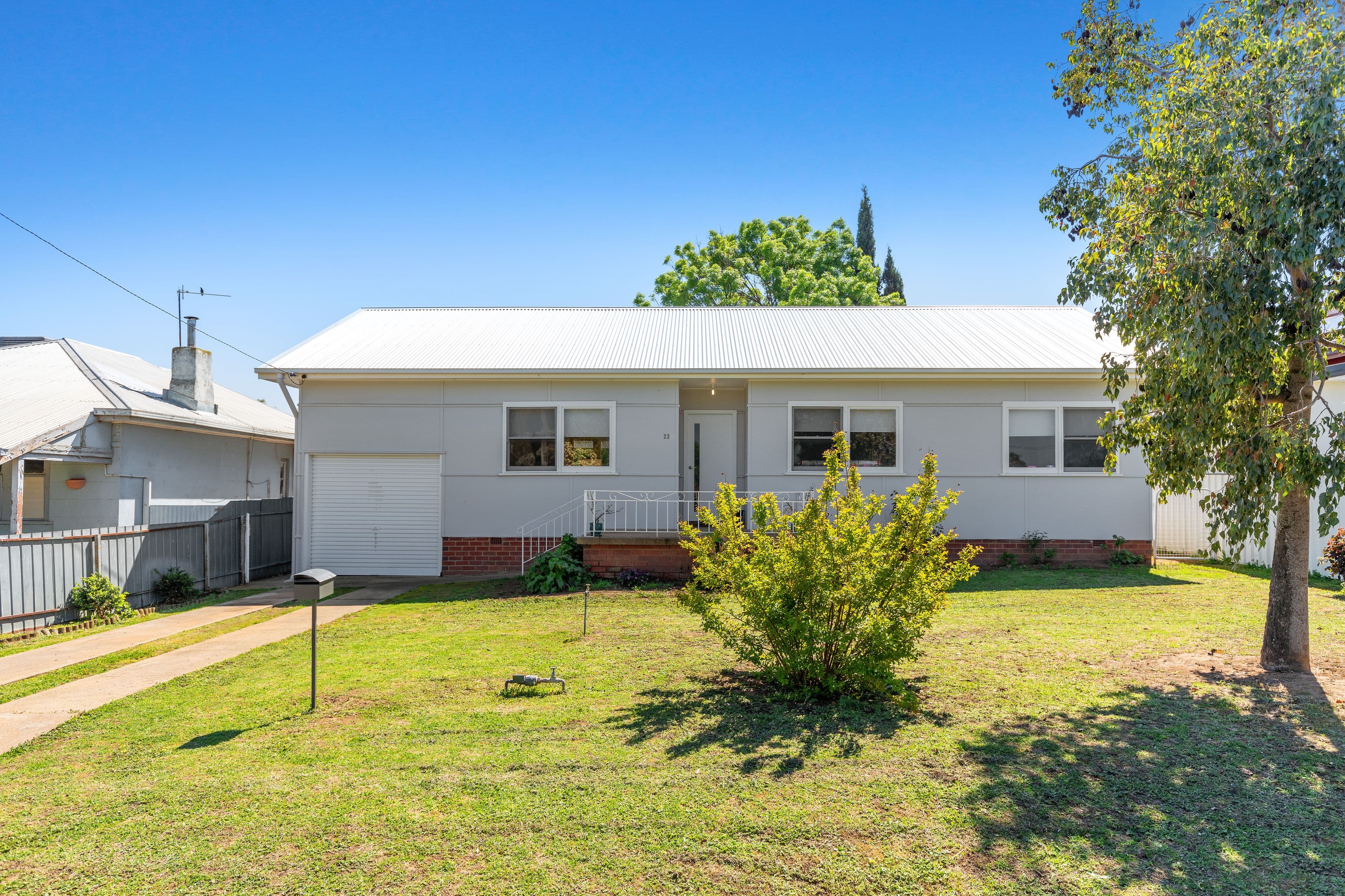 22 Cross Street, Junee NSW 2663, Junee - Image 1