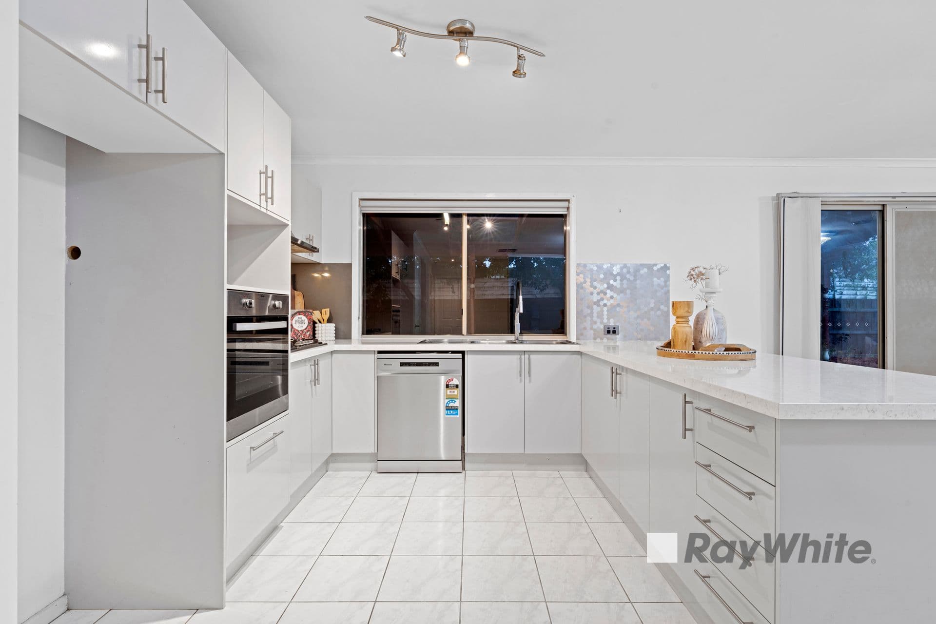 317 Ormond Road, Narre Warren South VIC 3805, Narre Warren South - Thumbnail 2