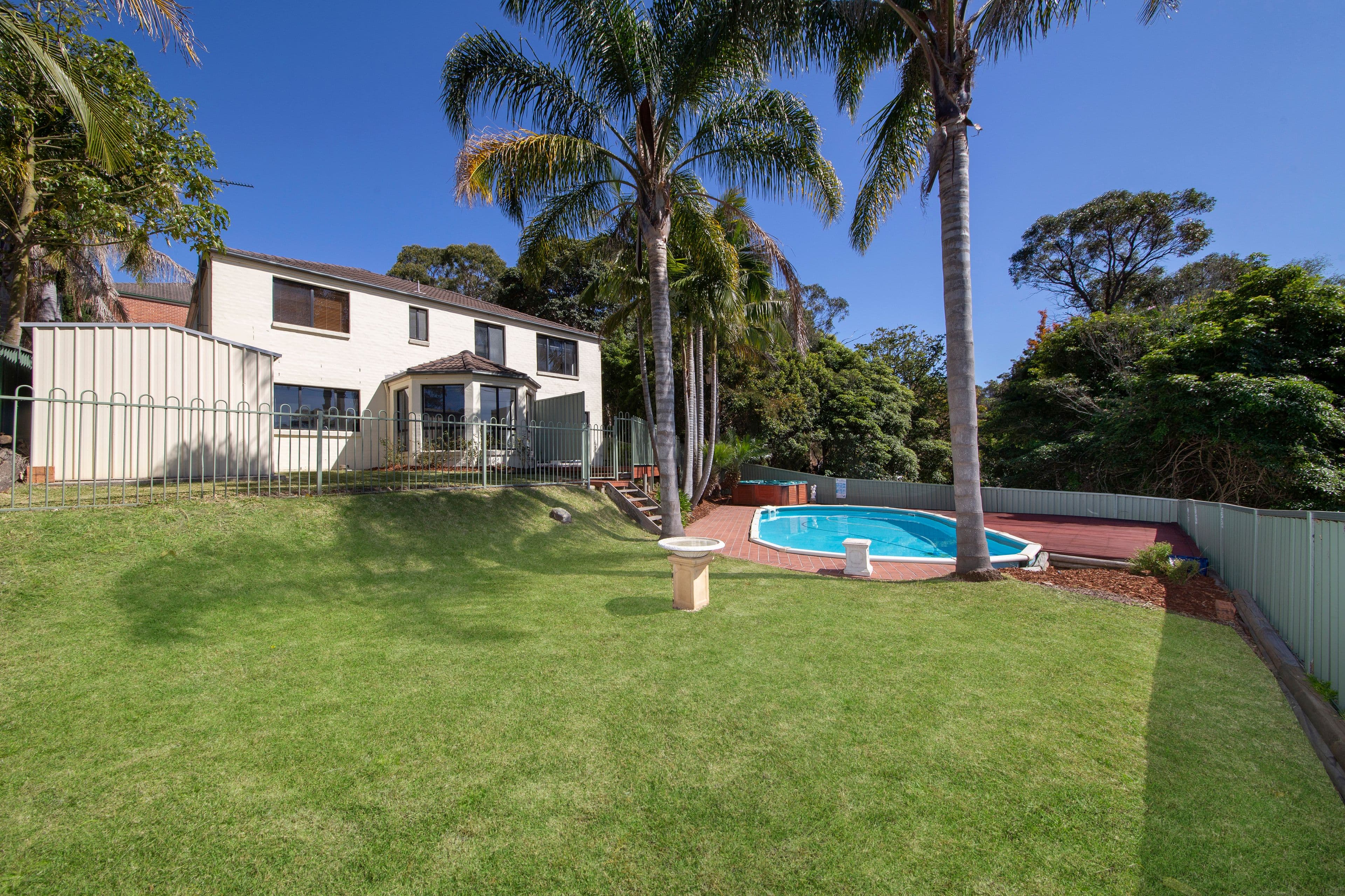 14 Landor Road, Barden Ridge - Image 1