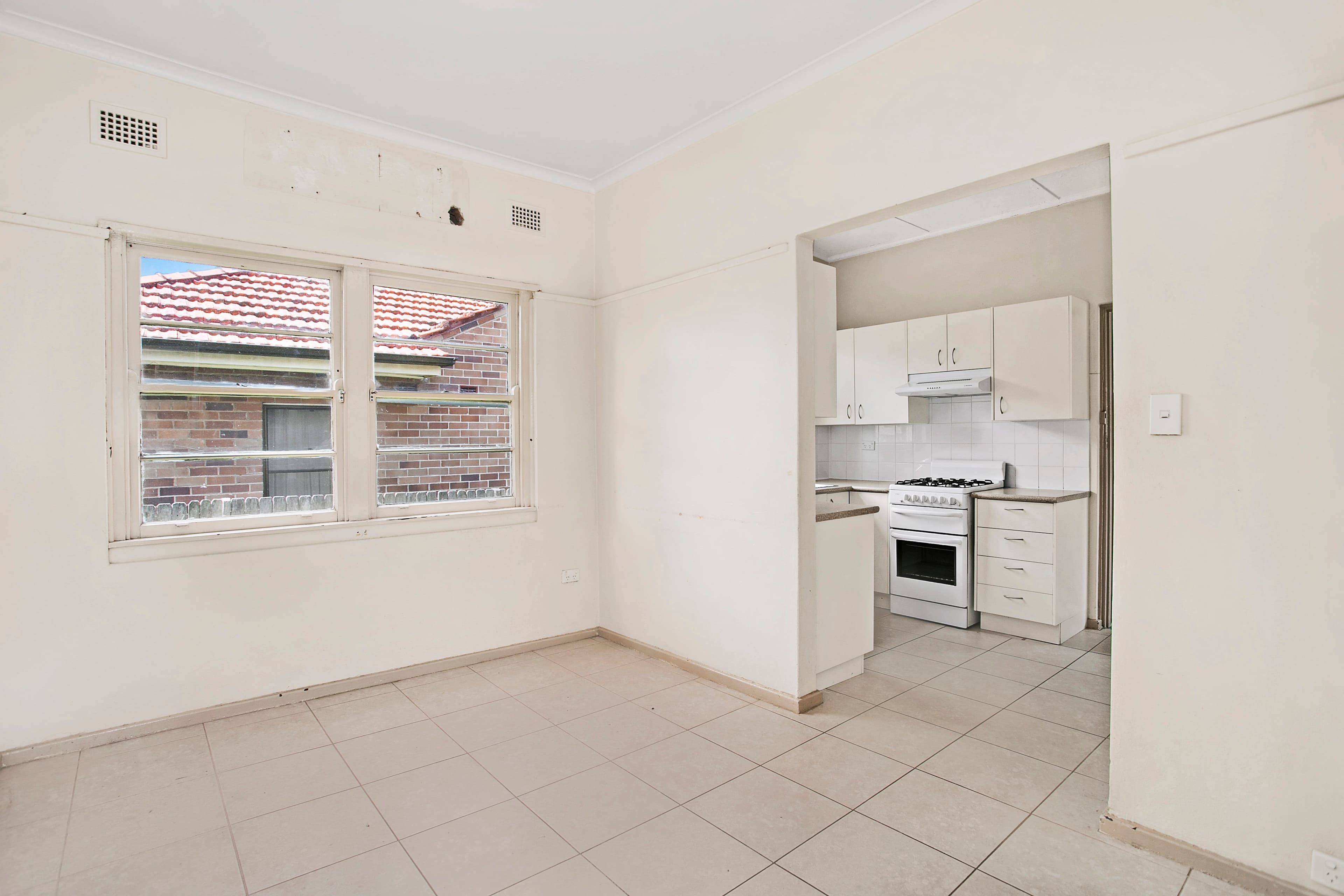 7 Attunga Avenue, Earlwood - Thumbnail 3