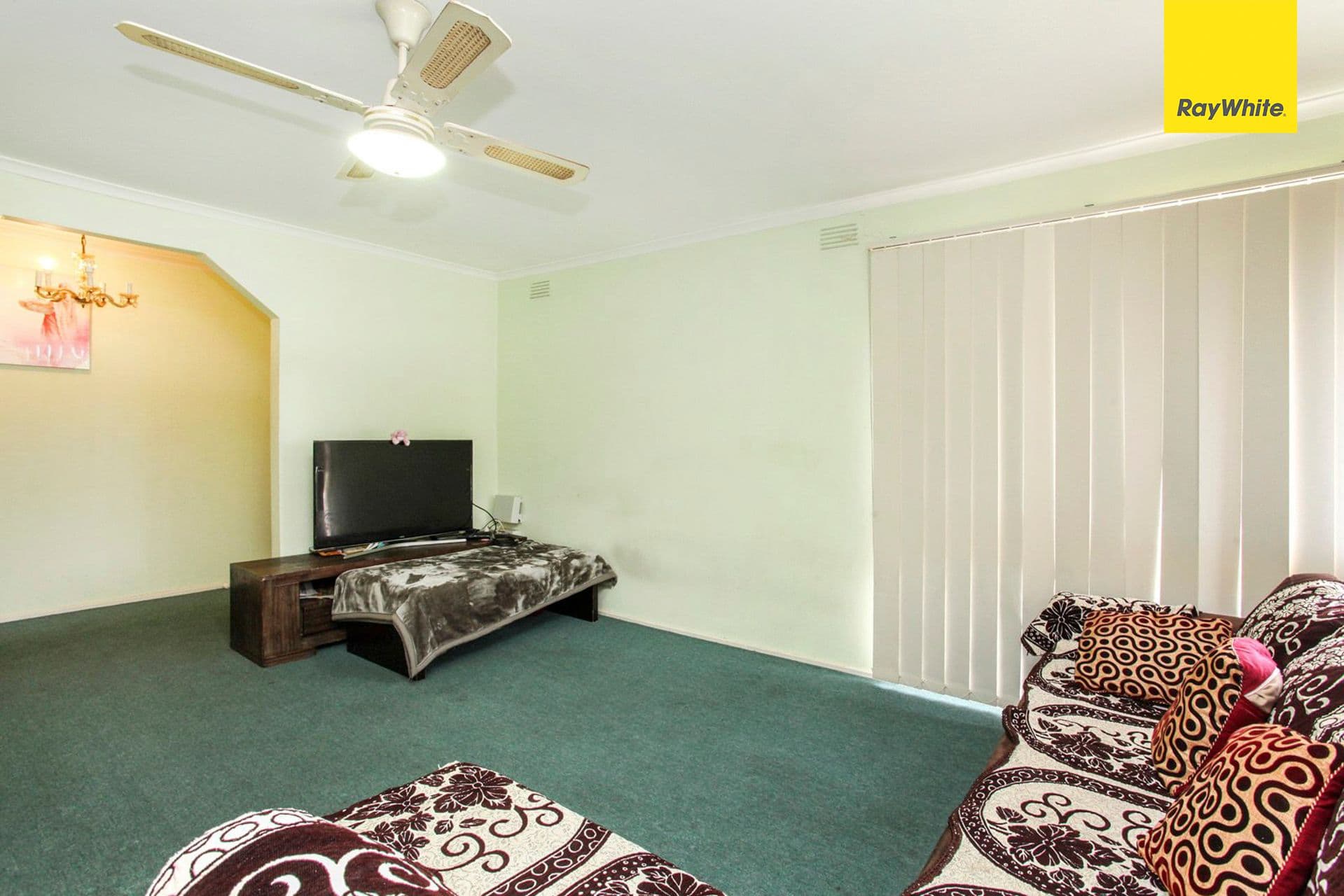 12 Richard Road, Melton South VIC 3338, Melton South - Thumbnail 2