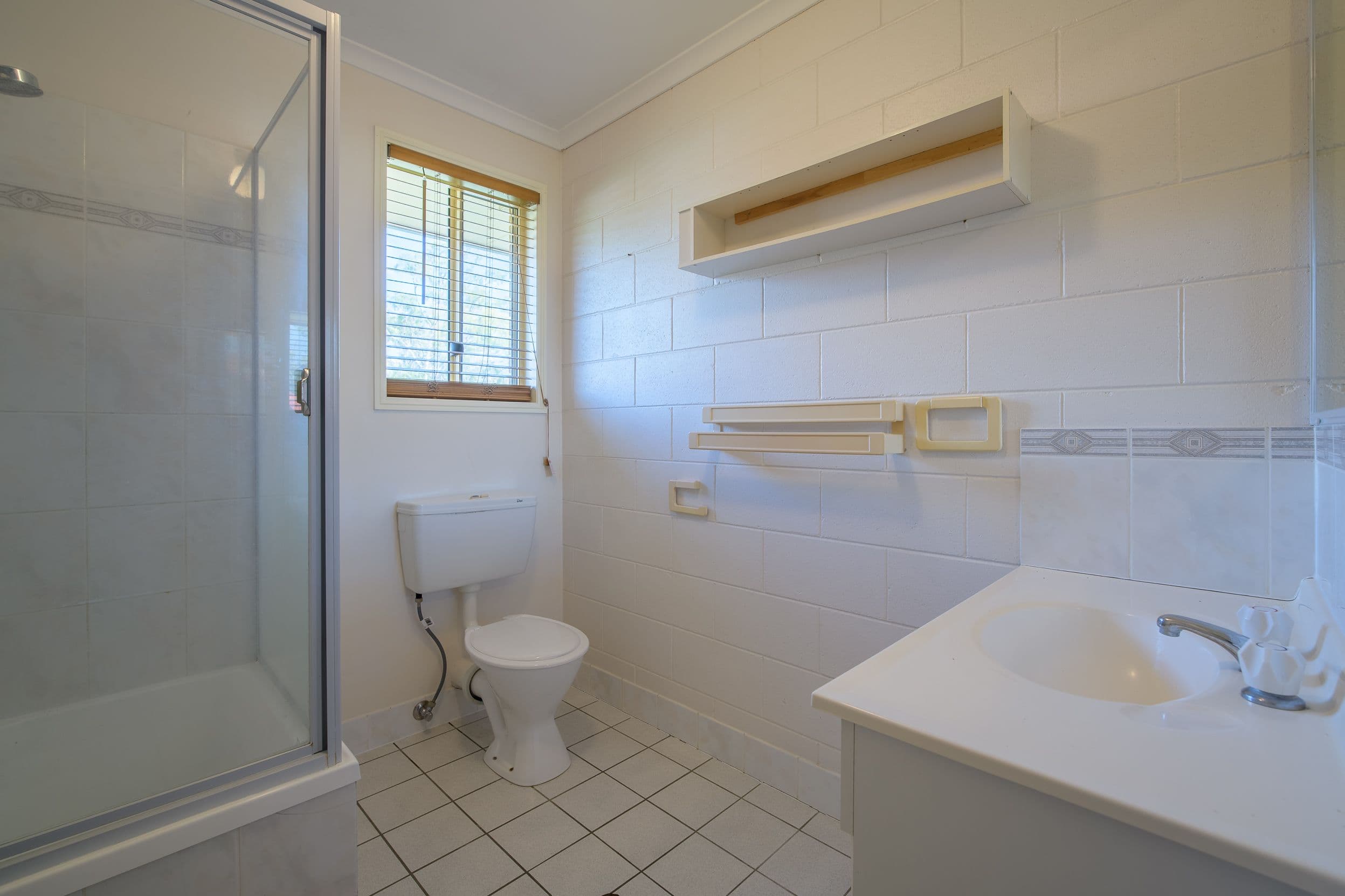 6 Hampton Drive, Tannum Sands QLD 4680, Tannum Sands - Thumbnail 8