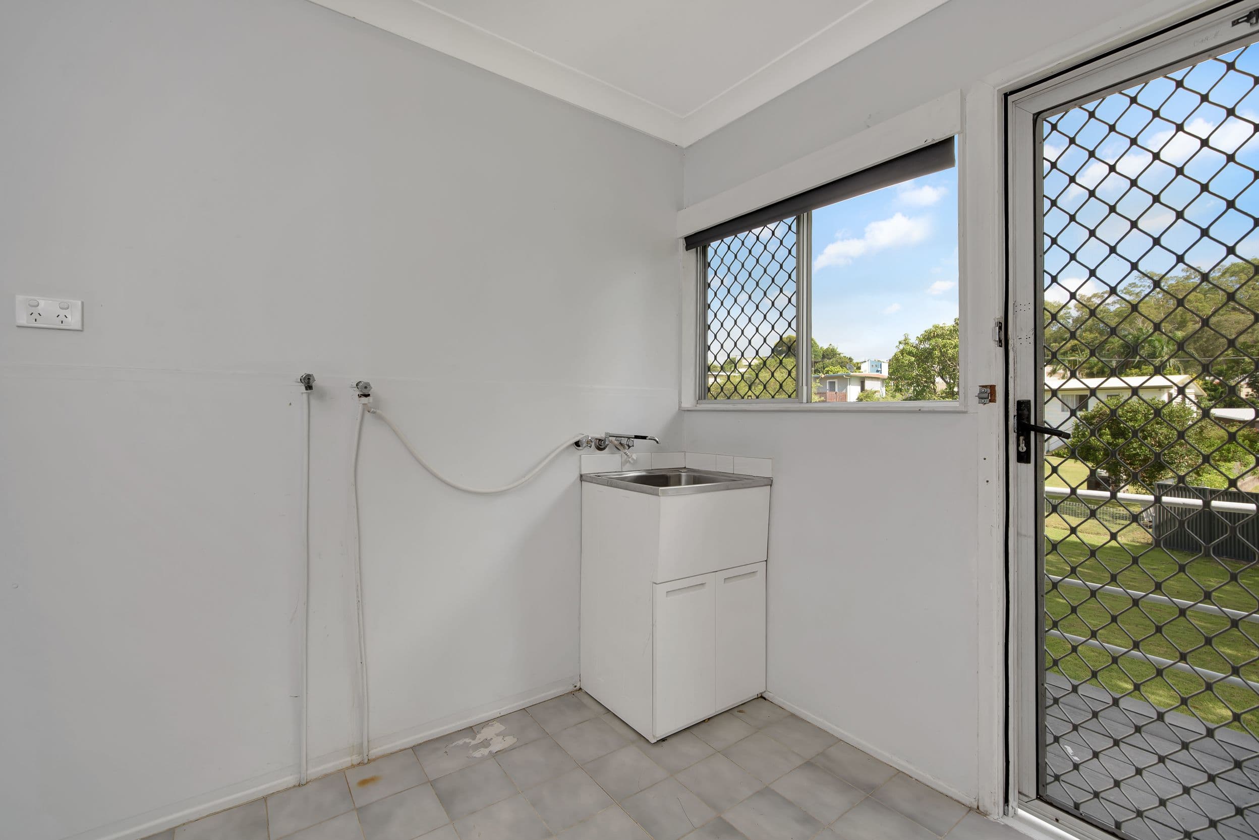 33 Philip Street, South Gladstone QLD 4680, South Gladstone - Thumbnail 8