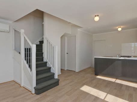 3, 16 Swinden Crescent, Blakeview SA 5114, Blakeview - Thumbnail 3