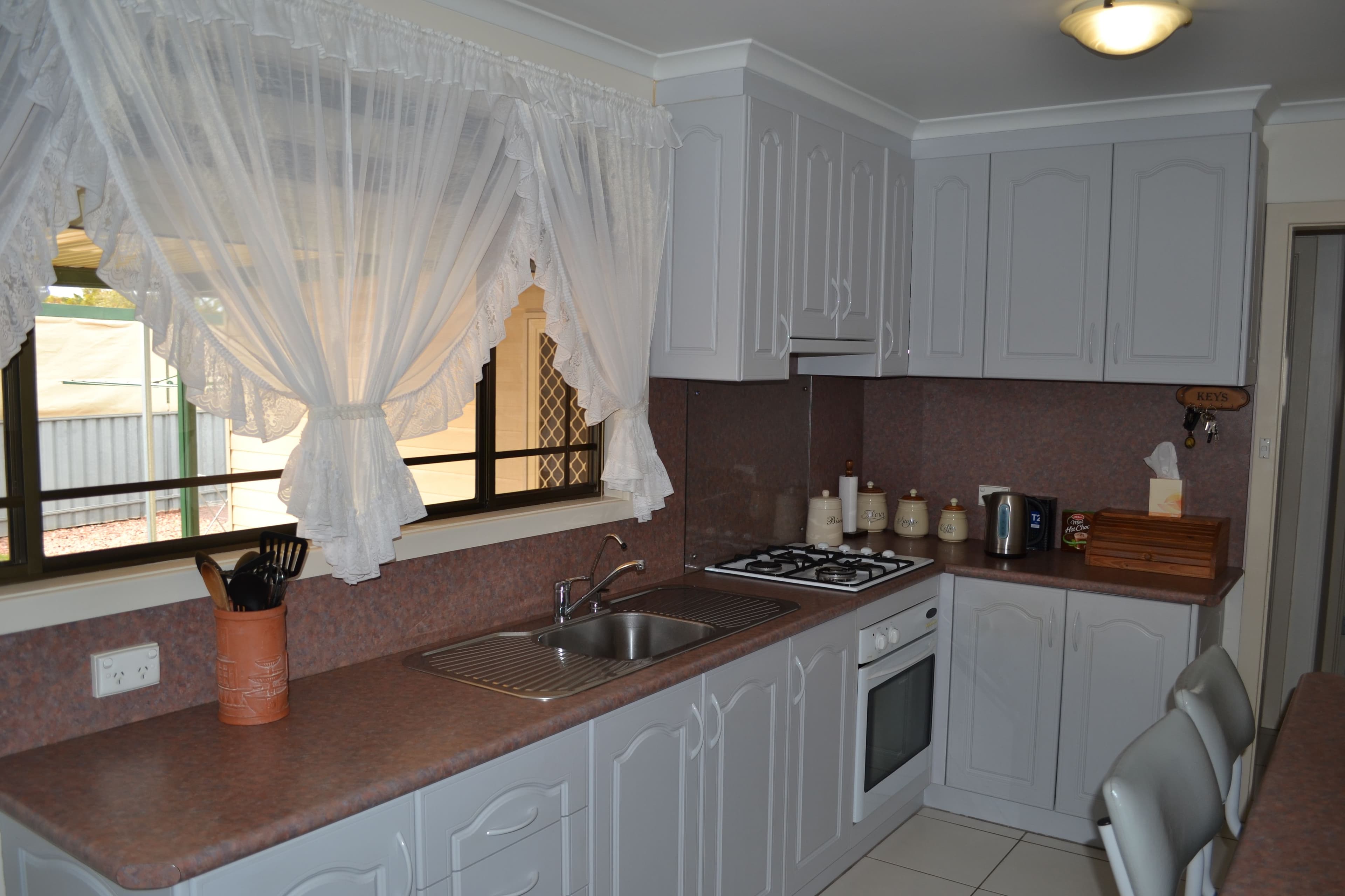2 Gilfillan Street, Whyalla Norrie SA 5608, Whyalla Norrie - Thumbnail 2