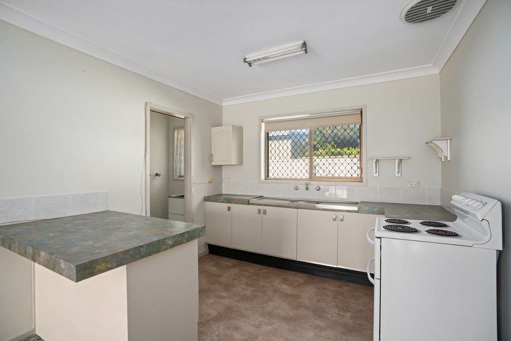 2 Campbell Place, Nowra NSW 2541, Nowra - Thumbnail 8