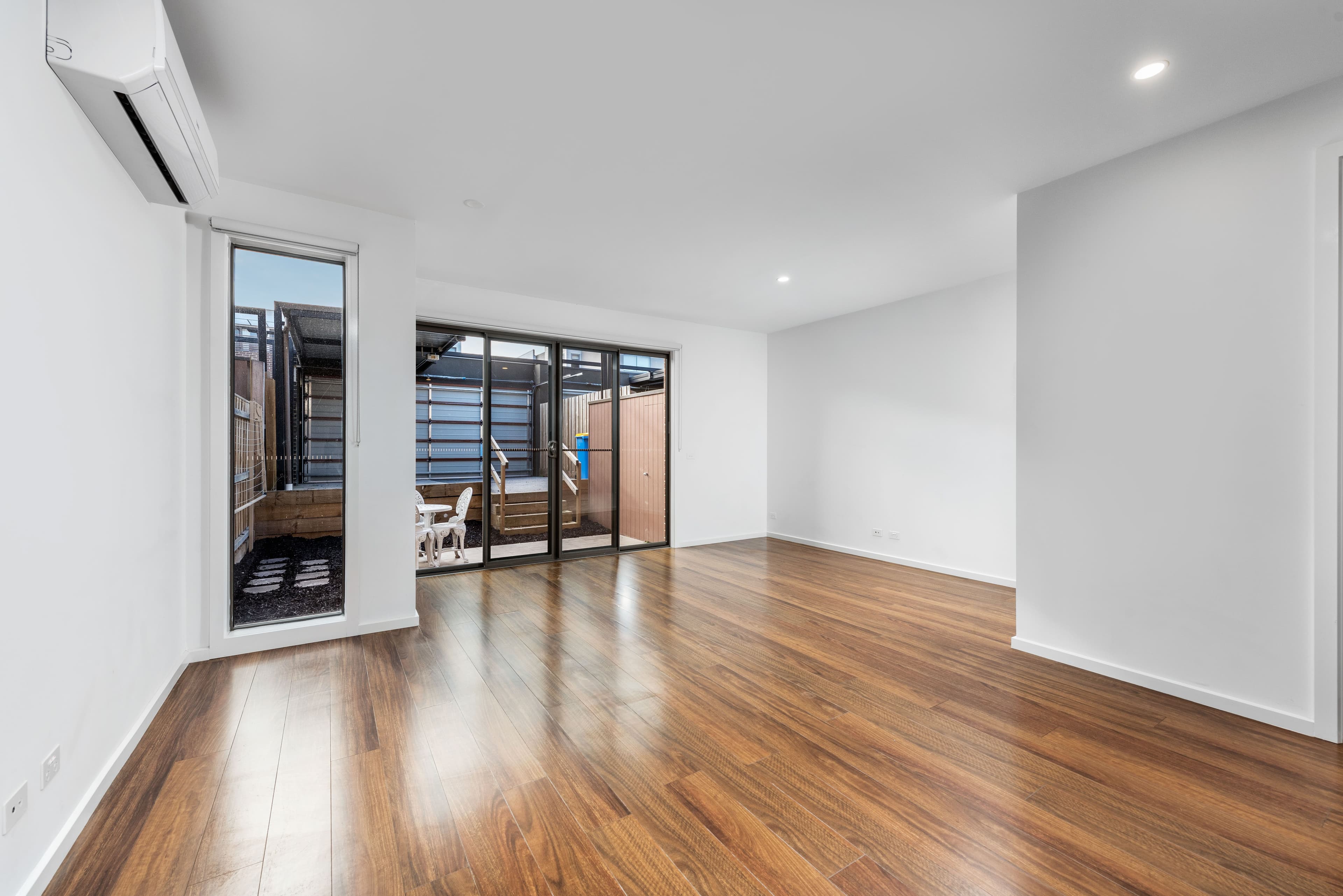 24D Main Drive, Bundoora VIC 3083, Bundoora - Thumbnail 2