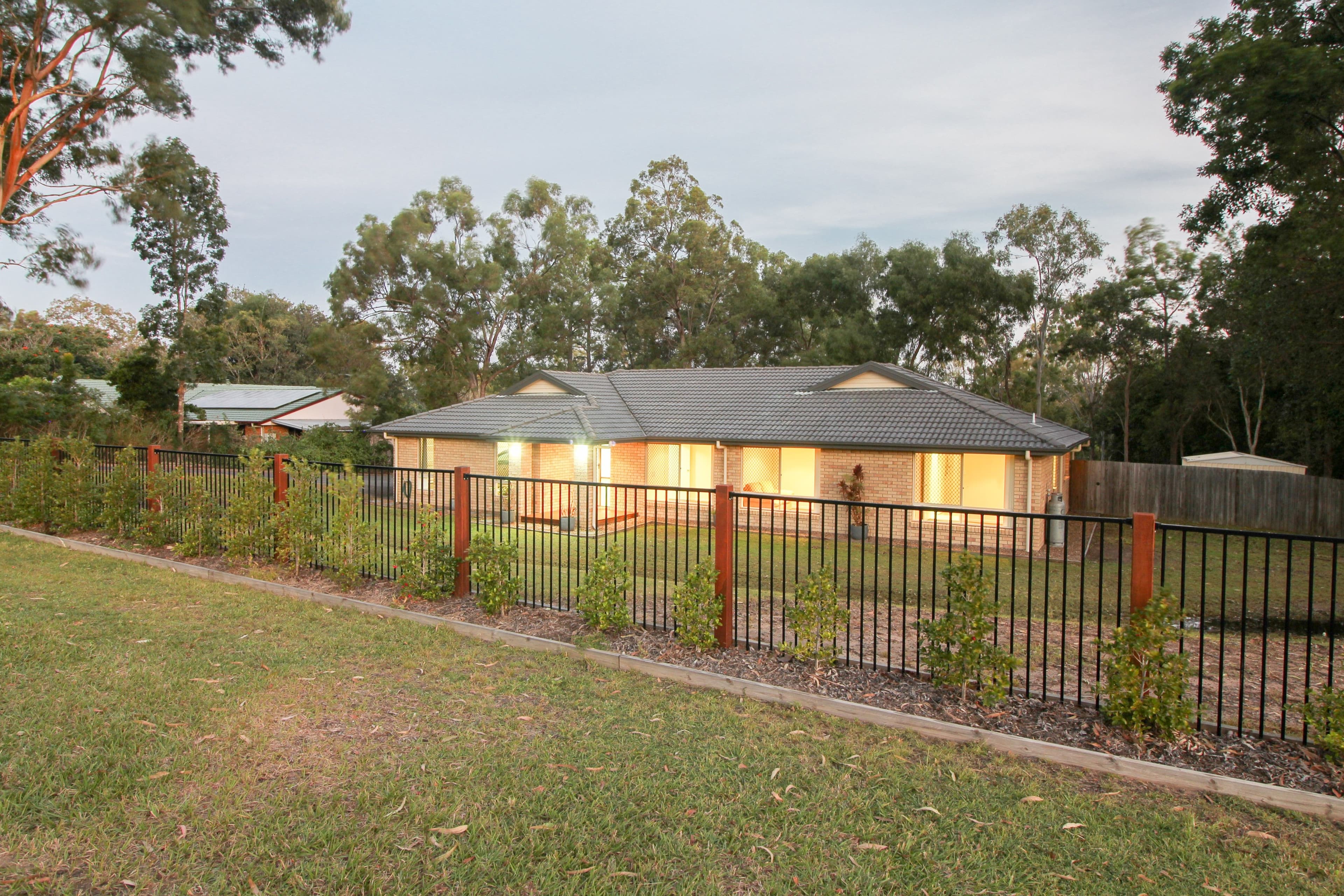 55 Hume Street, Barellan Point QLD 4306, Barellan Point - Image 1