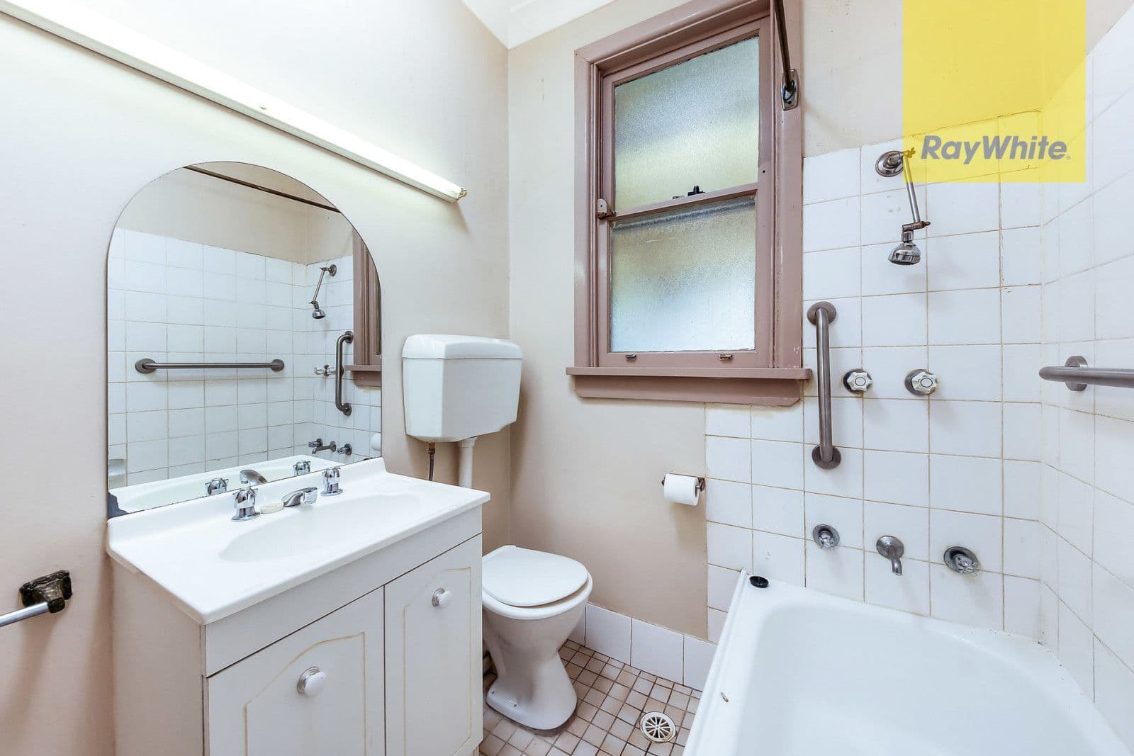 40 Alanas Avenue, Oatlands - Thumbnail 6