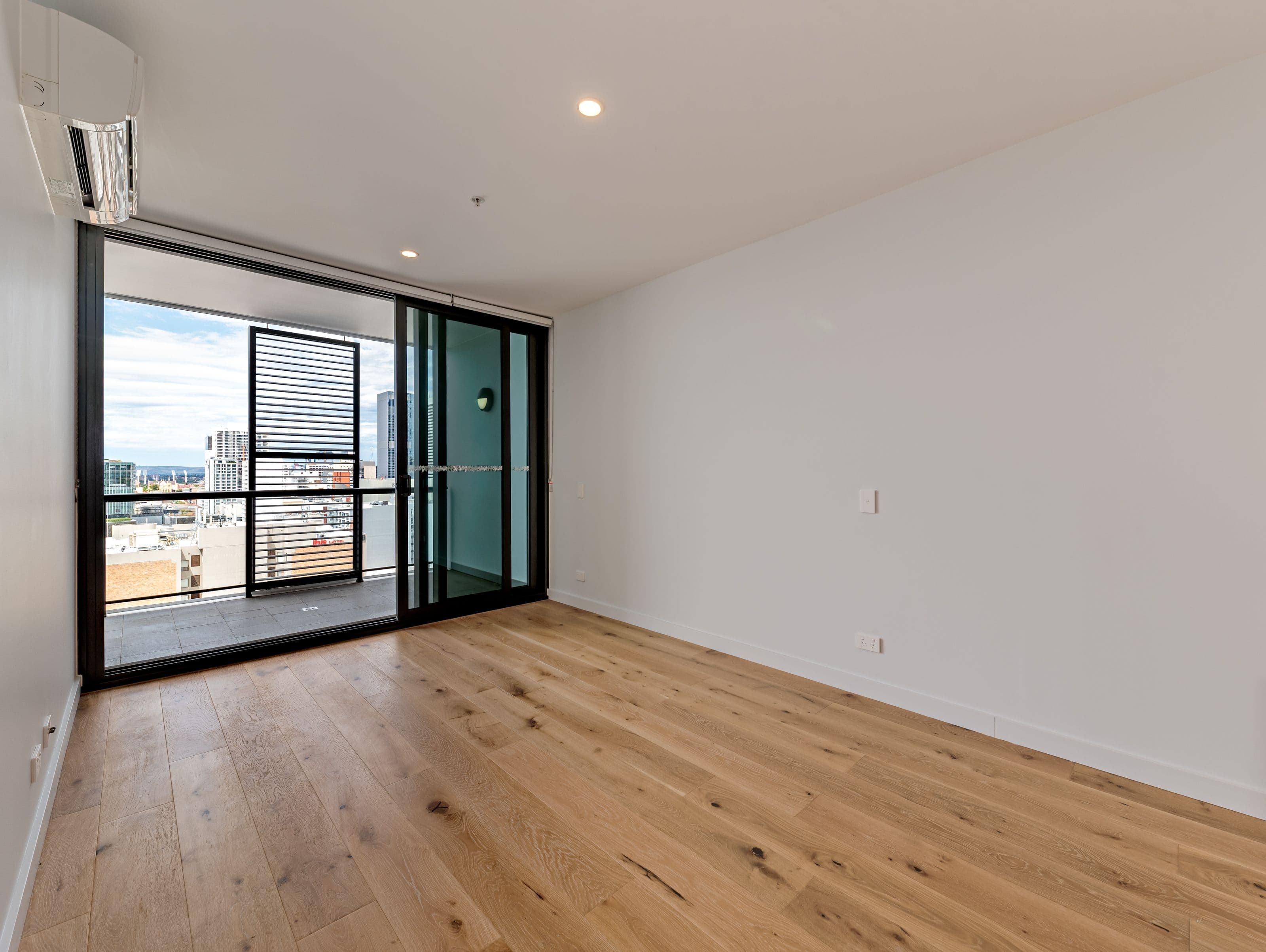 1417/380 Murray Street, Perth WA 6000, Perth - Thumbnail 3