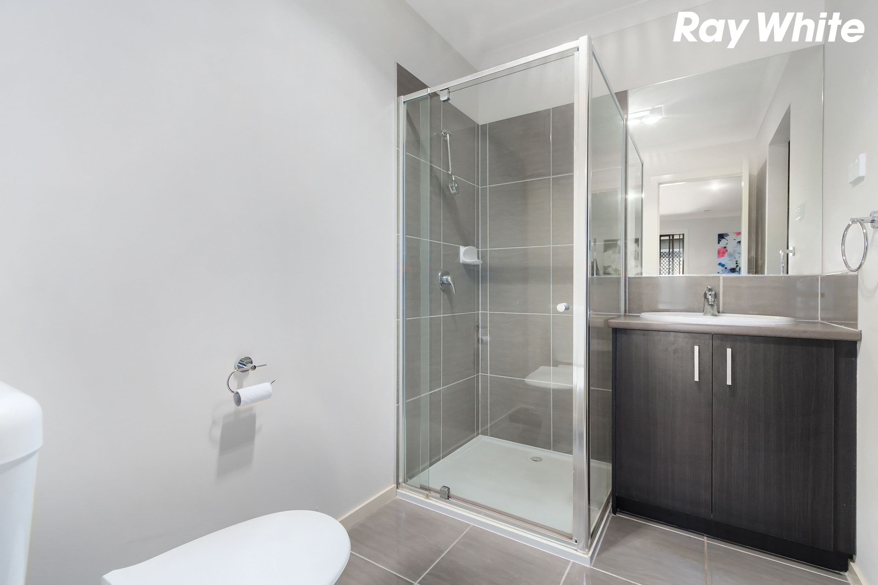 11 Glenvista Road, Pakenham VIC 3810, Pakenham - Thumbnail 8