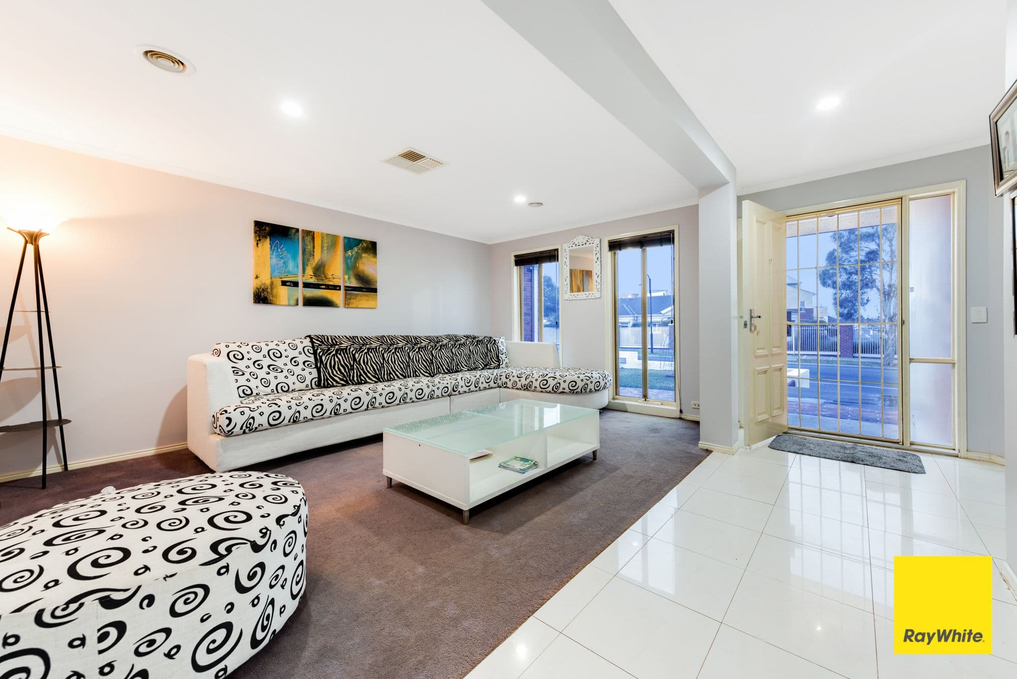 251 Thames Boulevard, Tarneit VIC 3029, Tarneit - Thumbnail 2