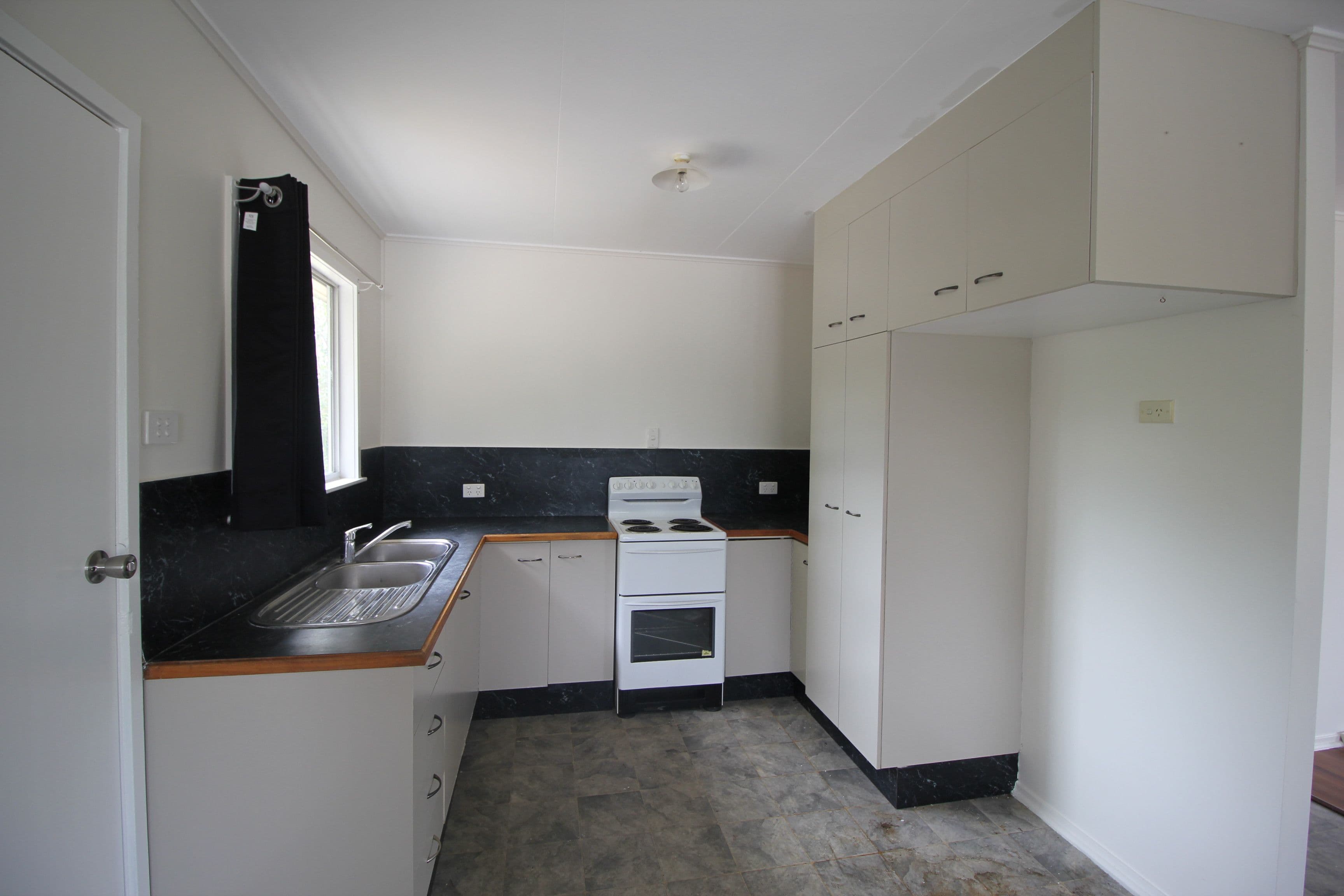30 Cedar Street, Forrest Beach QLD 4850, Forrest Beach - Thumbnail 3