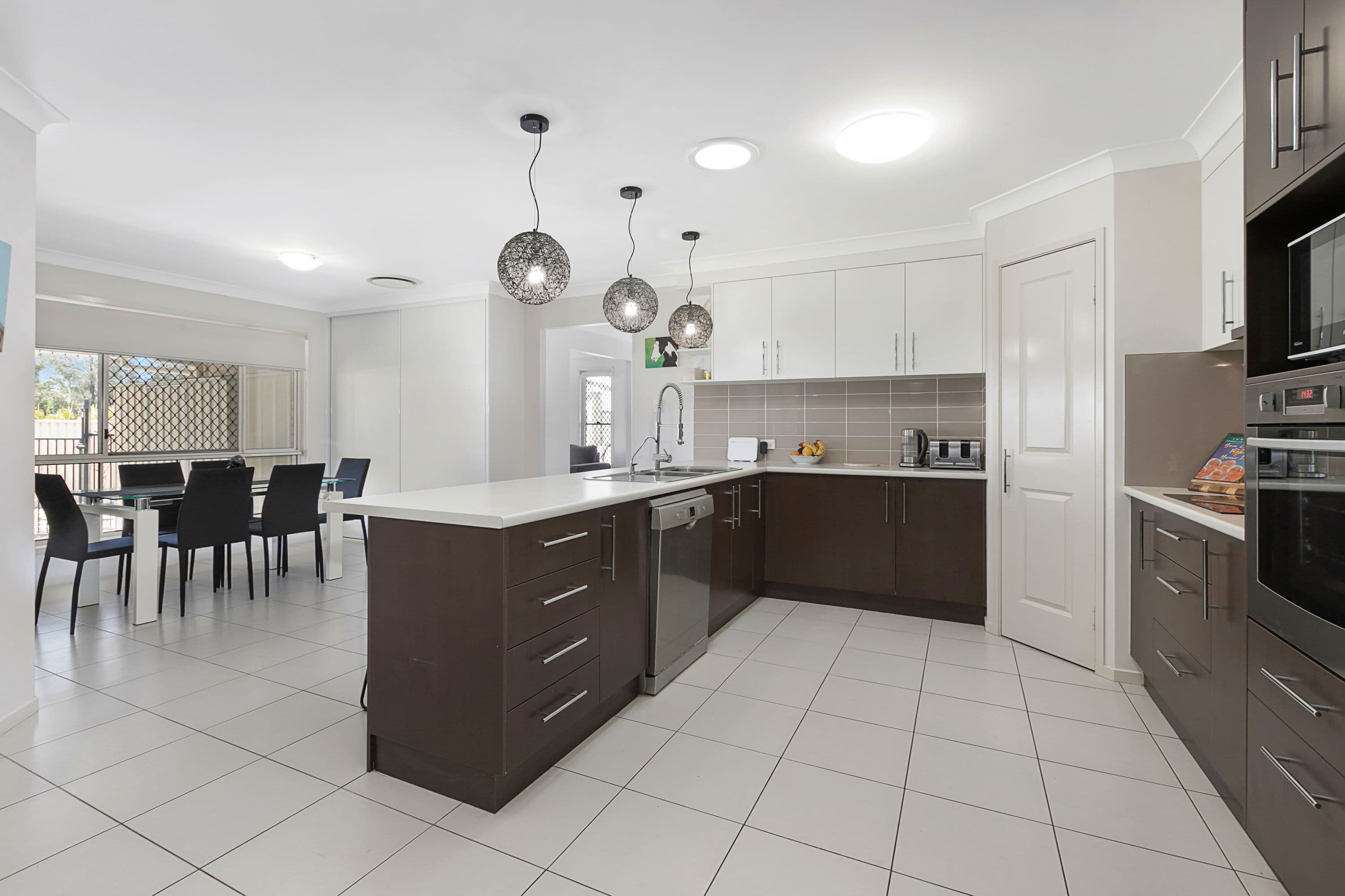 9 Yering Place, Wynnum West QLD 4178, Wynnum West - Thumbnail 3