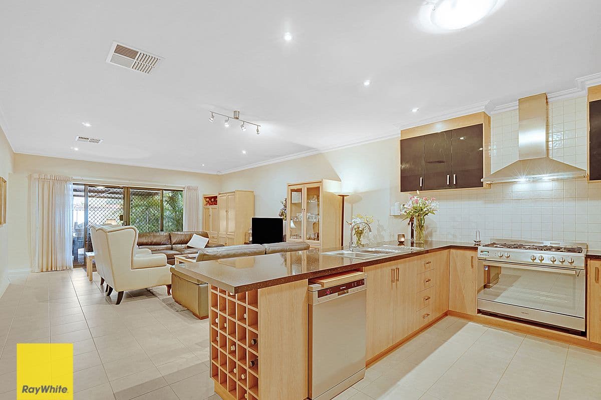 64 Surrey Street, Dianella WA 6059, Dianella - Thumbnail 6