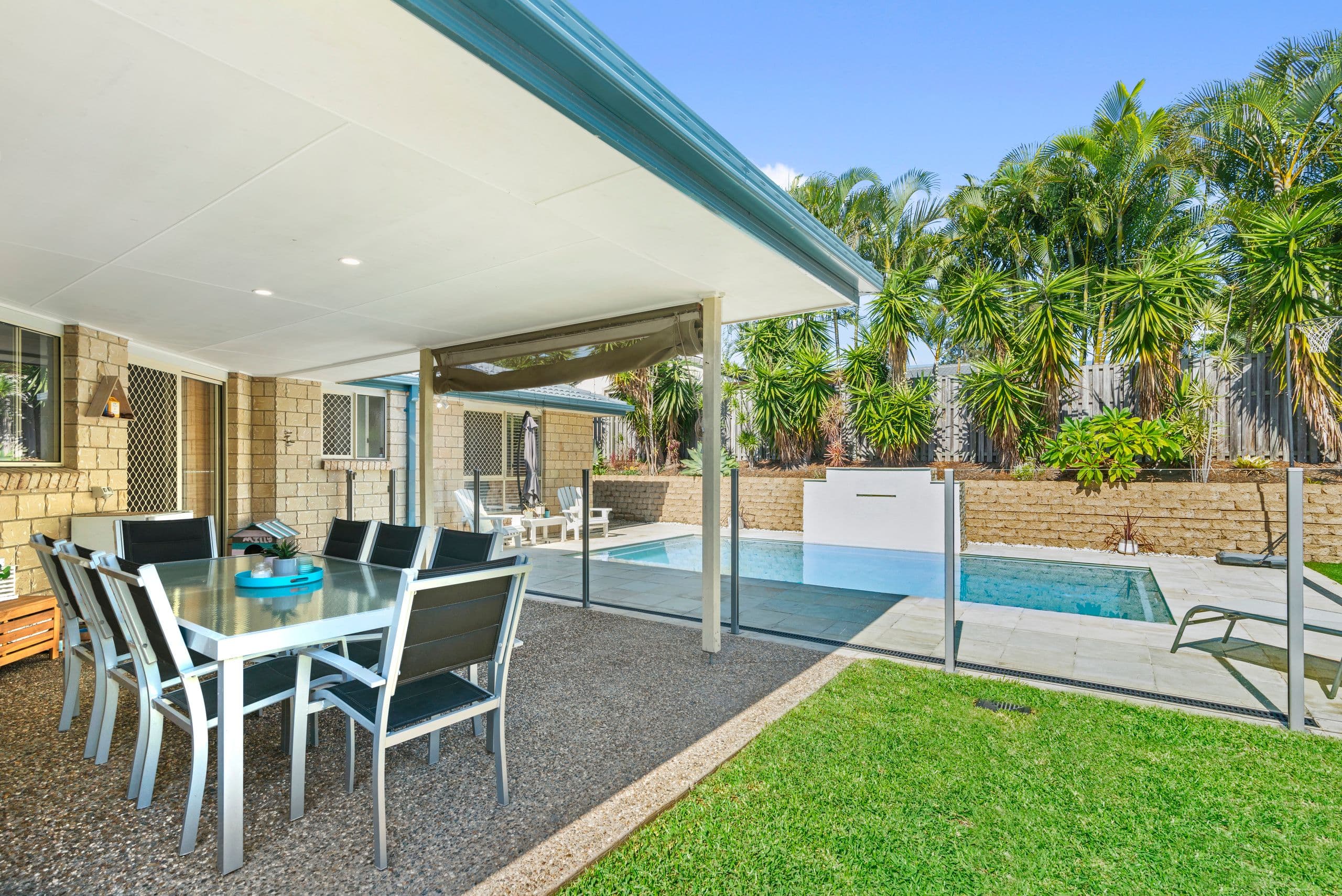 39 Northlakes Drive, Elanora QLD 4221, Elanora - Thumbnail 2