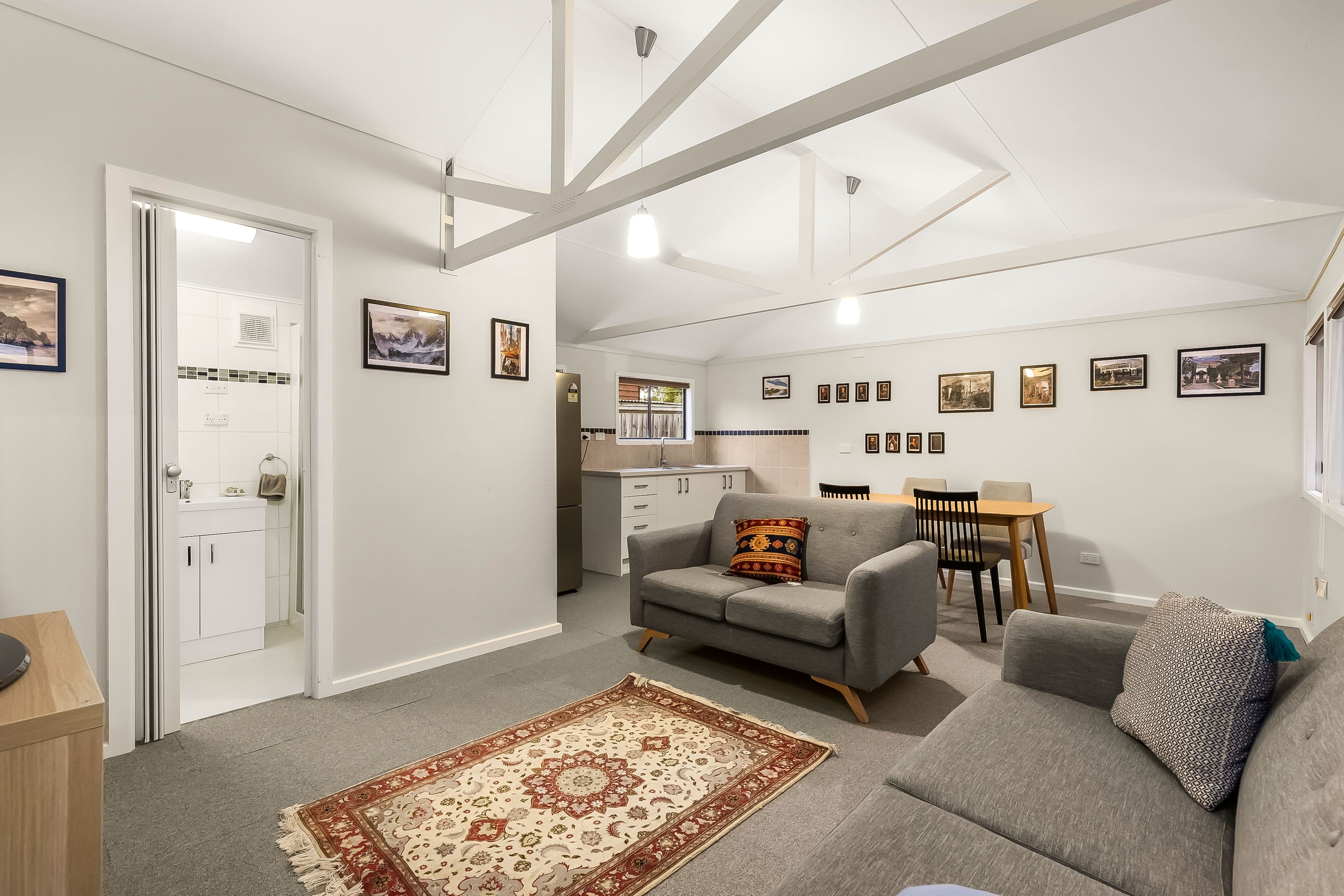 11 Tintern Avenue, Bayswater North VIC 3153, Bayswater North - Thumbnail 5