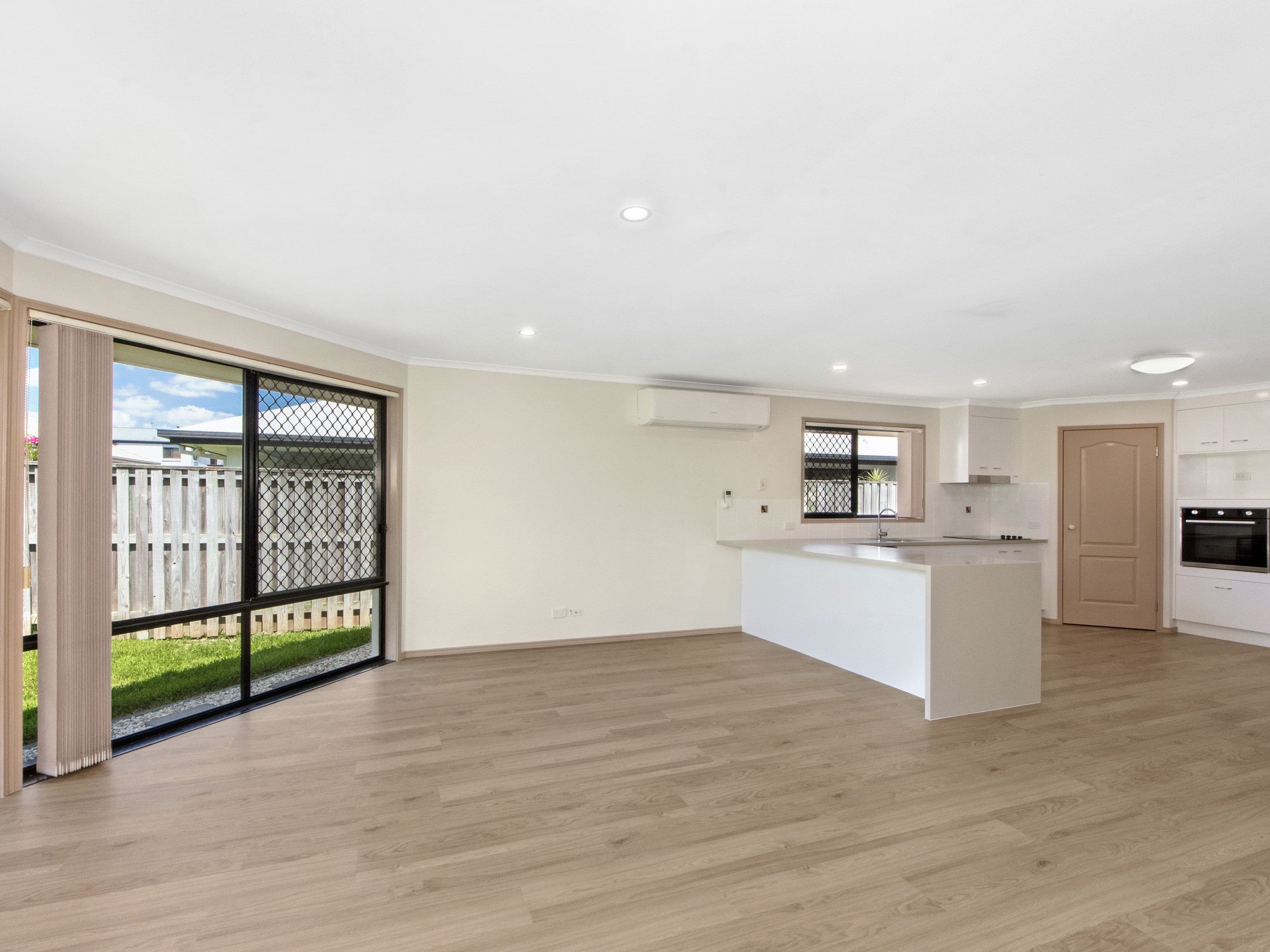 9 Essen Place, Oxenford QLD 4210, Oxenford - Thumbnail 4