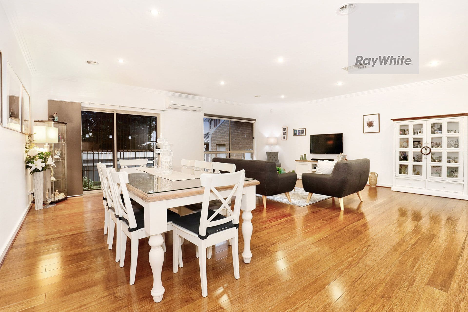 23 Dunfield Drive, Gladstone Park VIC 3043, Gladstone Park - Thumbnail 3