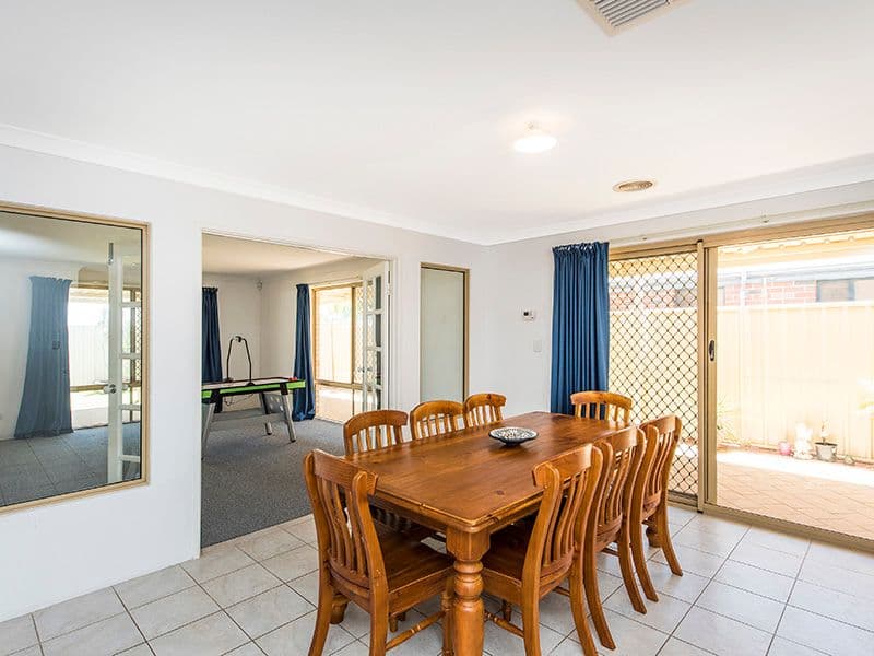 16 Claiborne Road, Secret Harbour WA 6173, Secret Harbour - Thumbnail 2