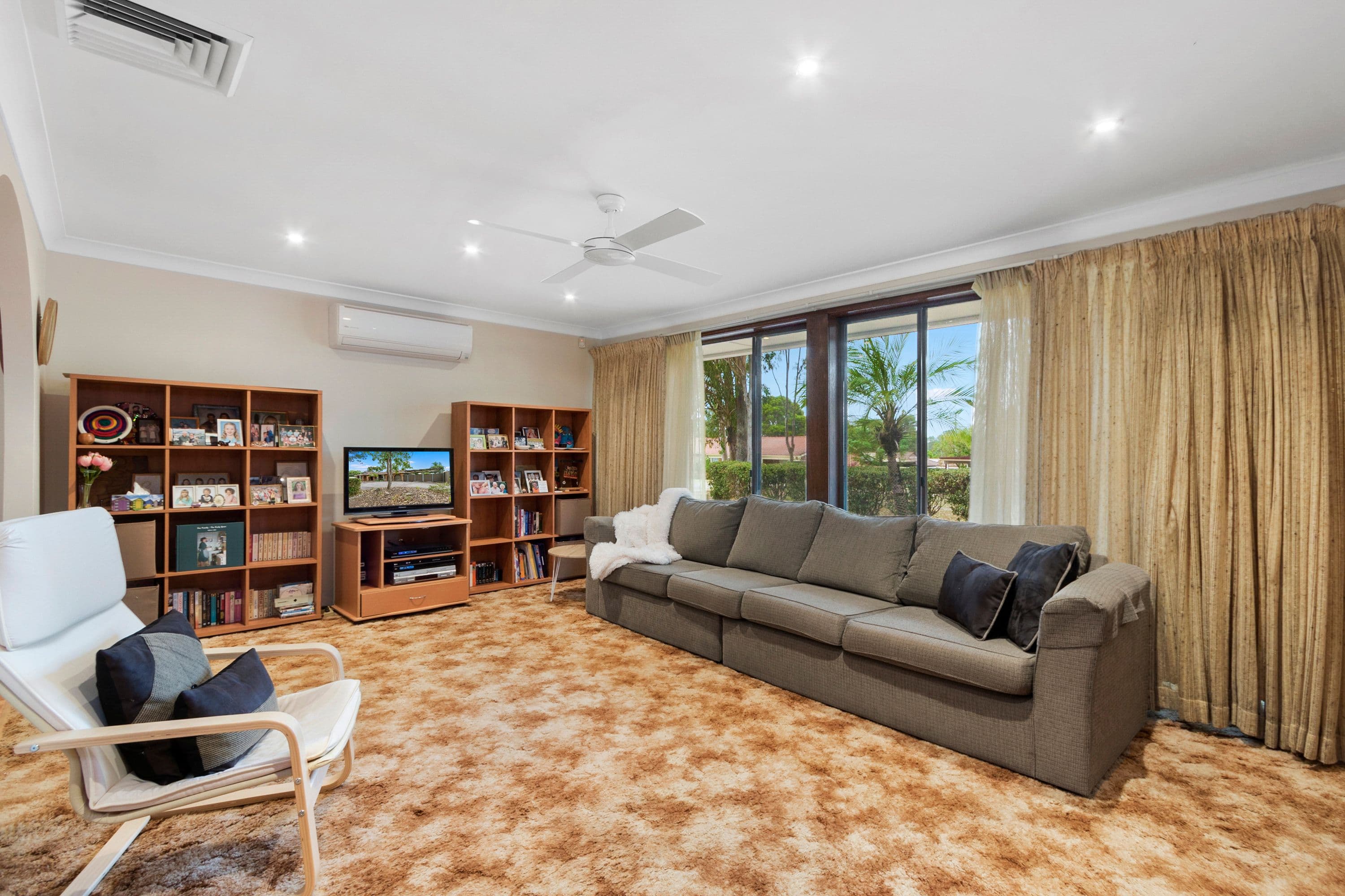 6 Mower Place, South Windsor - Thumbnail 3