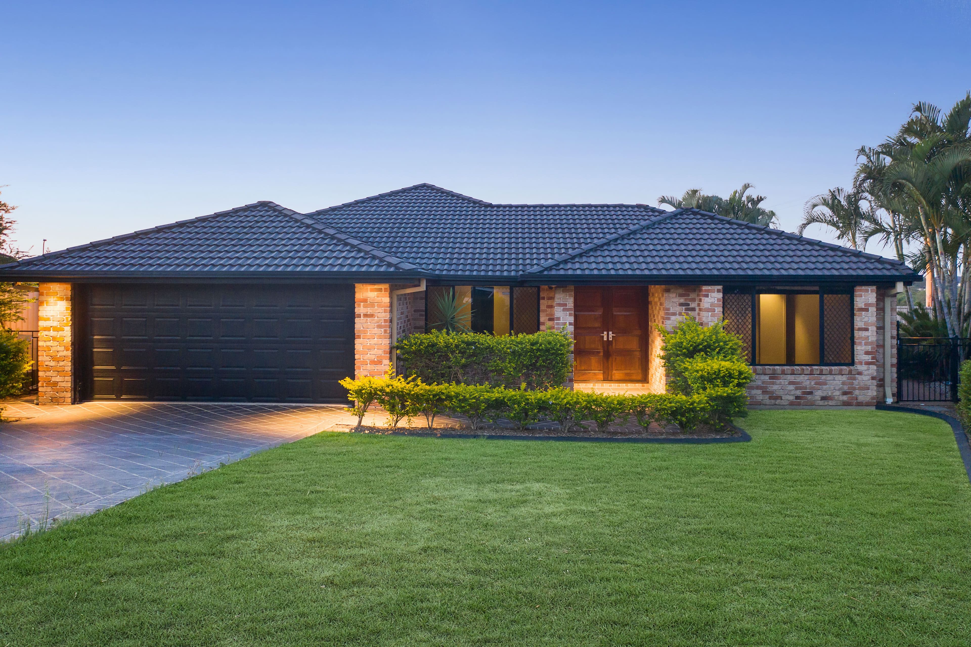 10 Cornell Close, Regents Park QLD 4118, Regents Park - Image 1