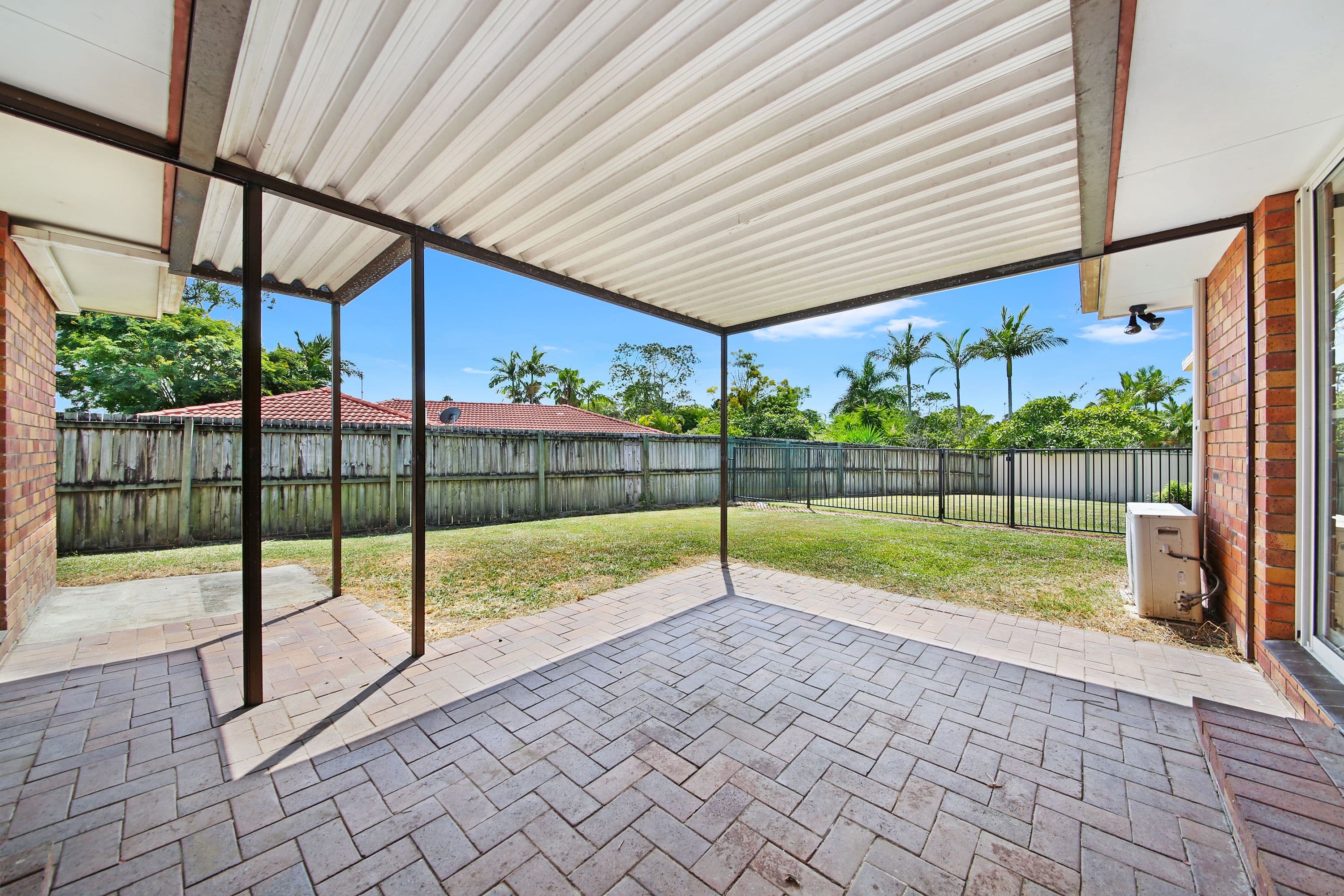 64 Chisholm Road, Carrara QLD 4211, Carrara - Thumbnail 3