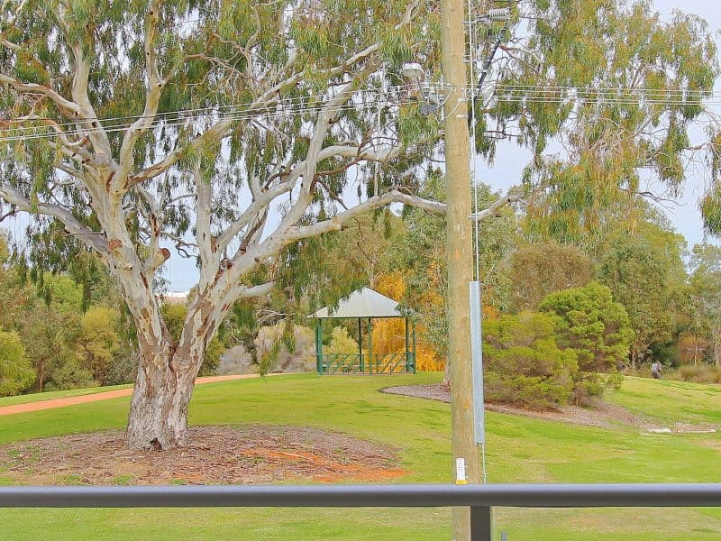 4/2 Wallace Street, Belmont WA 6104, Belmont - Thumbnail 4