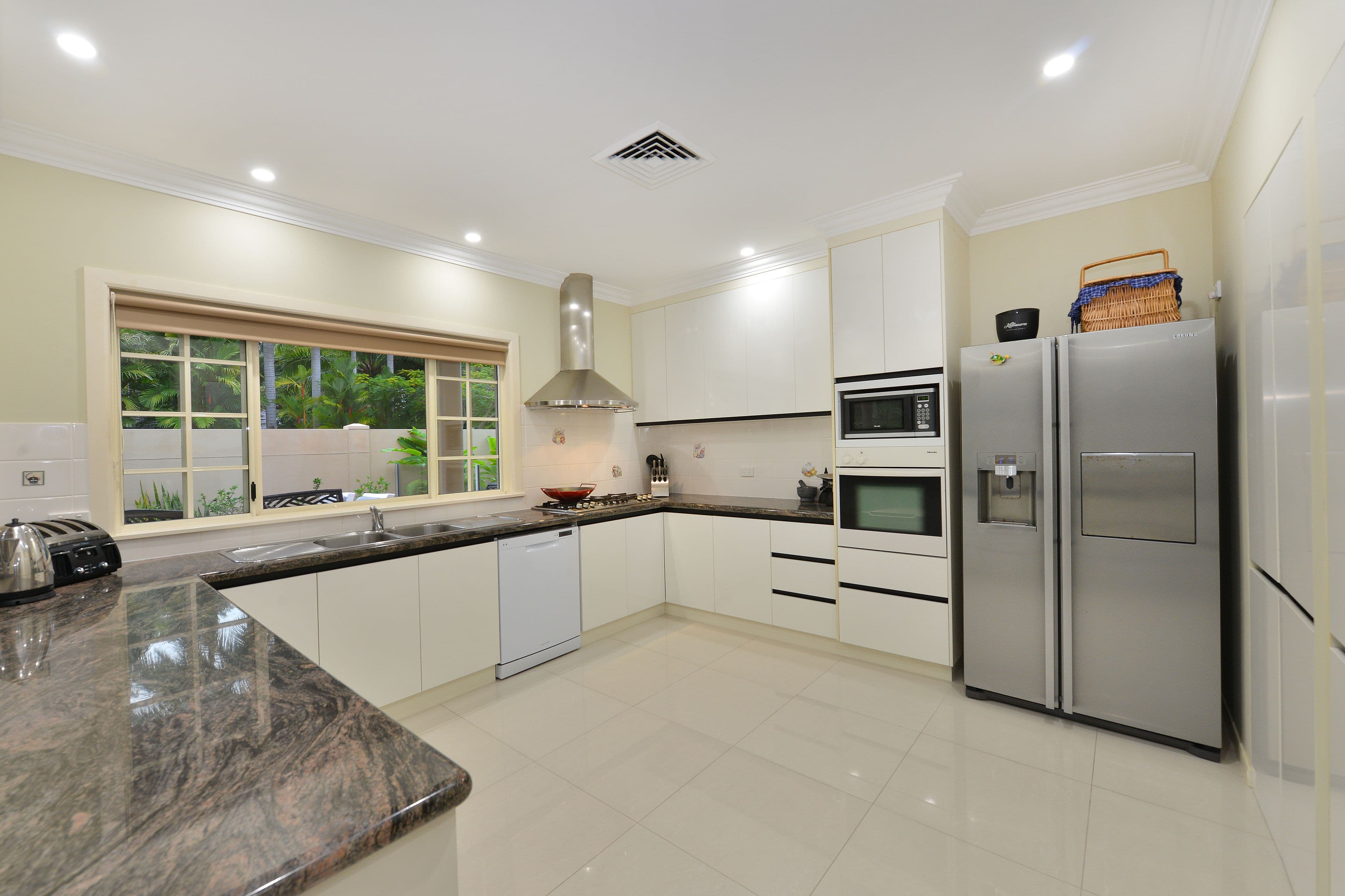 13 Solander Boulevard, Port Douglas QLD 4877, Port Douglas - Thumbnail 4