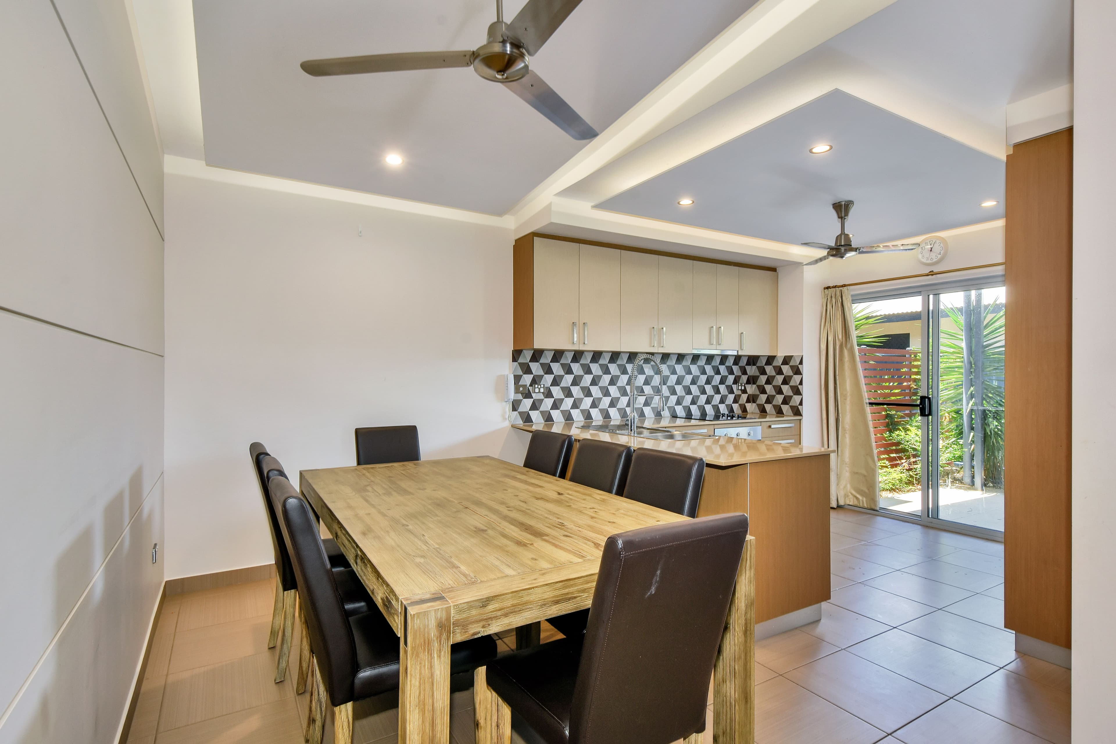 1 Mahoney Street, Muirhead NT 0810, Muirhead - Thumbnail 2