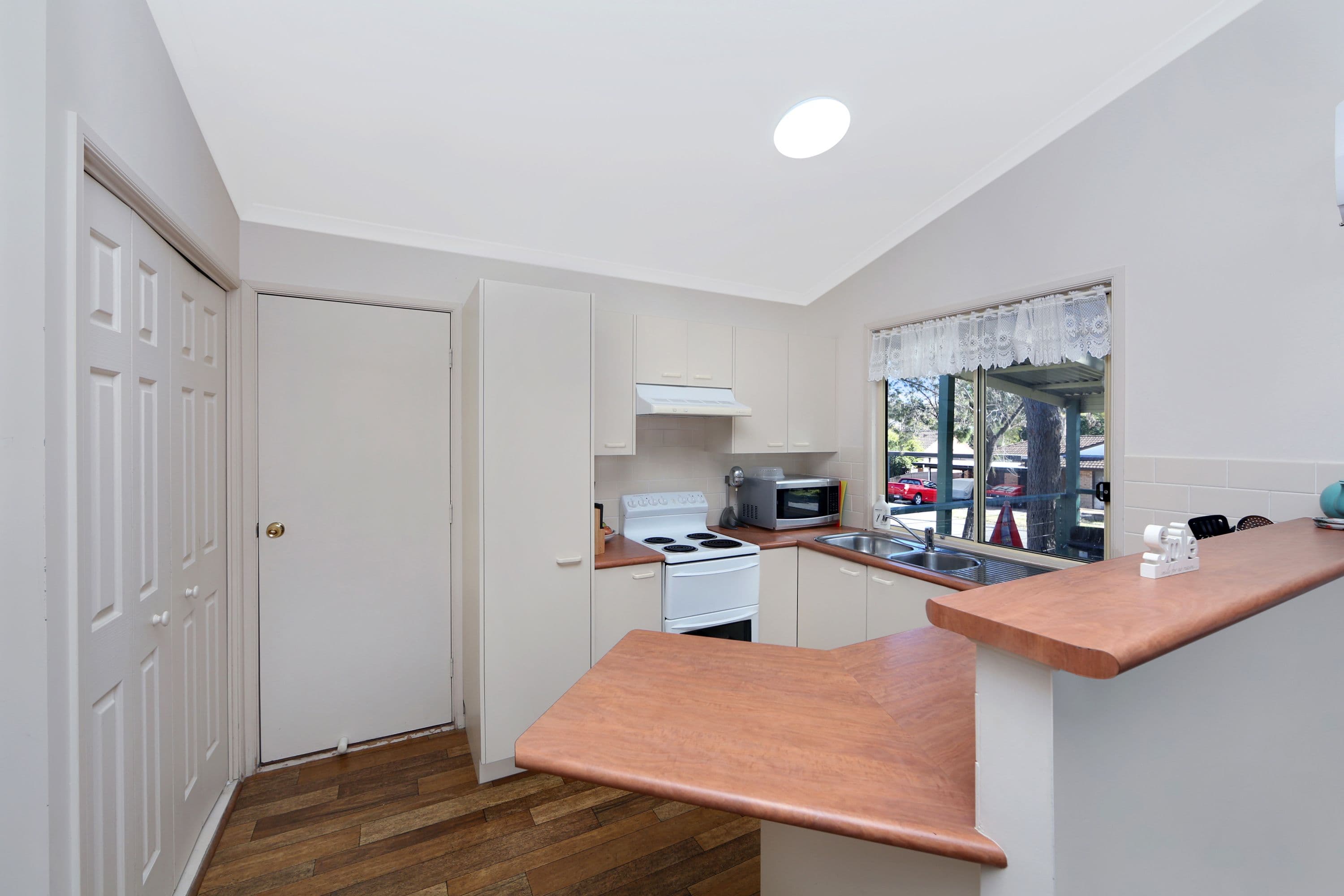12 Pinaroo Road, Gwandalan - Thumbnail 4