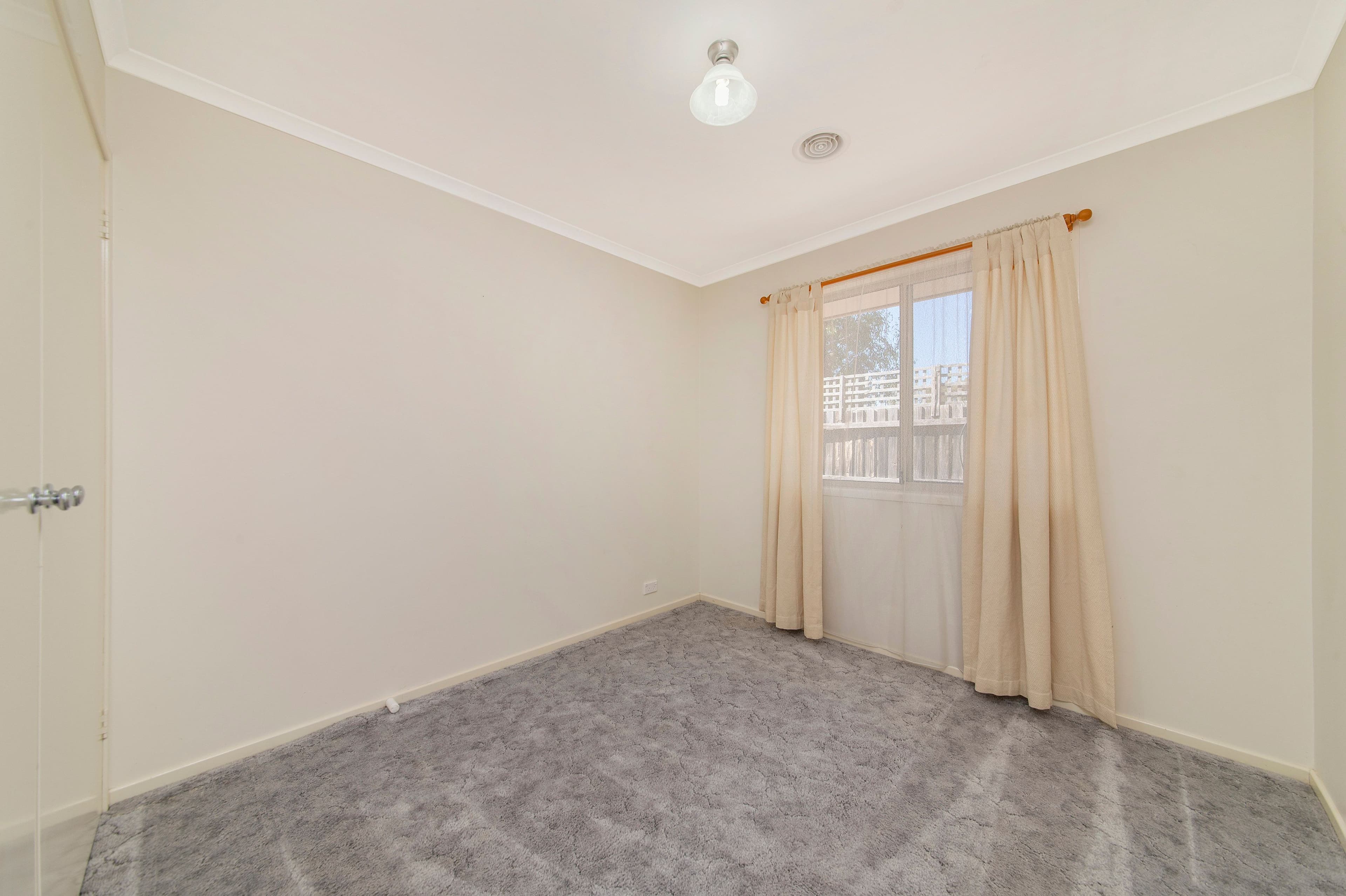 10 Cecil Place, Dunlop ACT 2615, Dunlop - Thumbnail 6