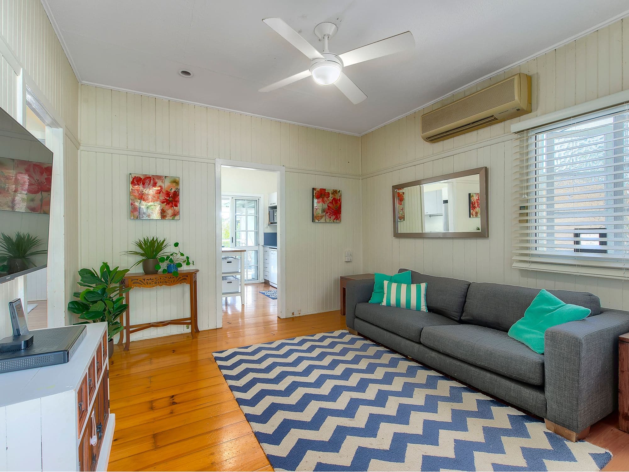 45 Outlook Crescent, Bardon QLD 4065, Bardon - Thumbnail 3