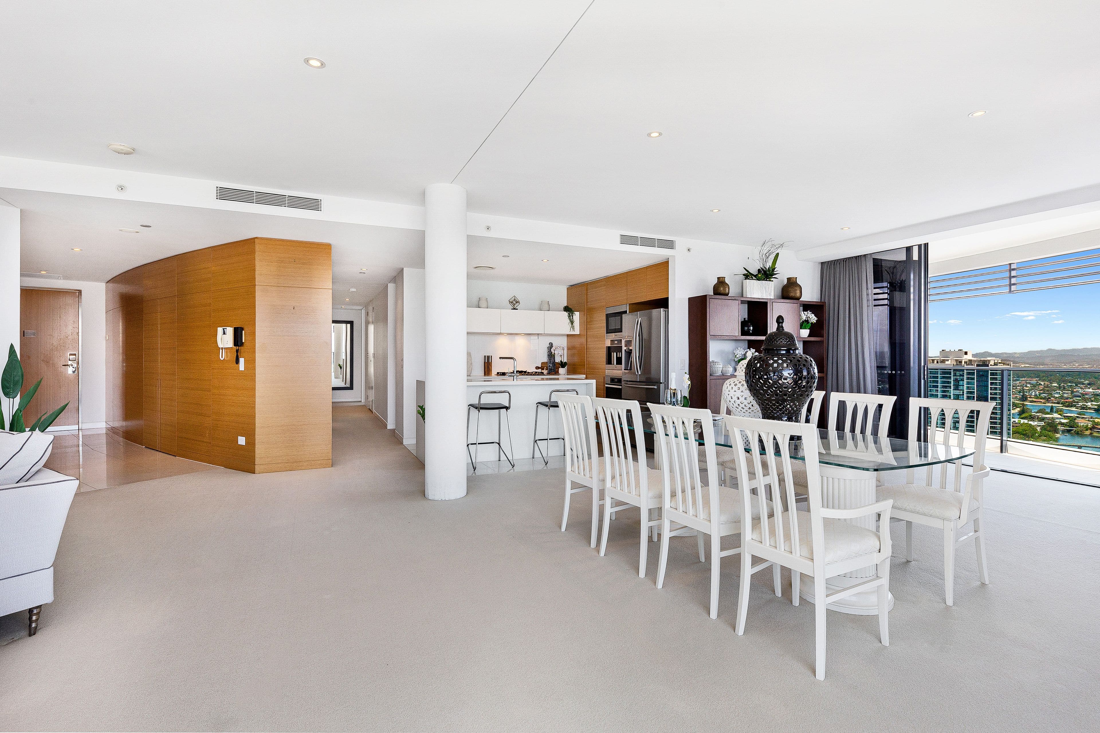 23001 The Oracle 21 Elizabeth Avenue, Broadbeach QLD 4218, Broadbeach - Thumbnail 4