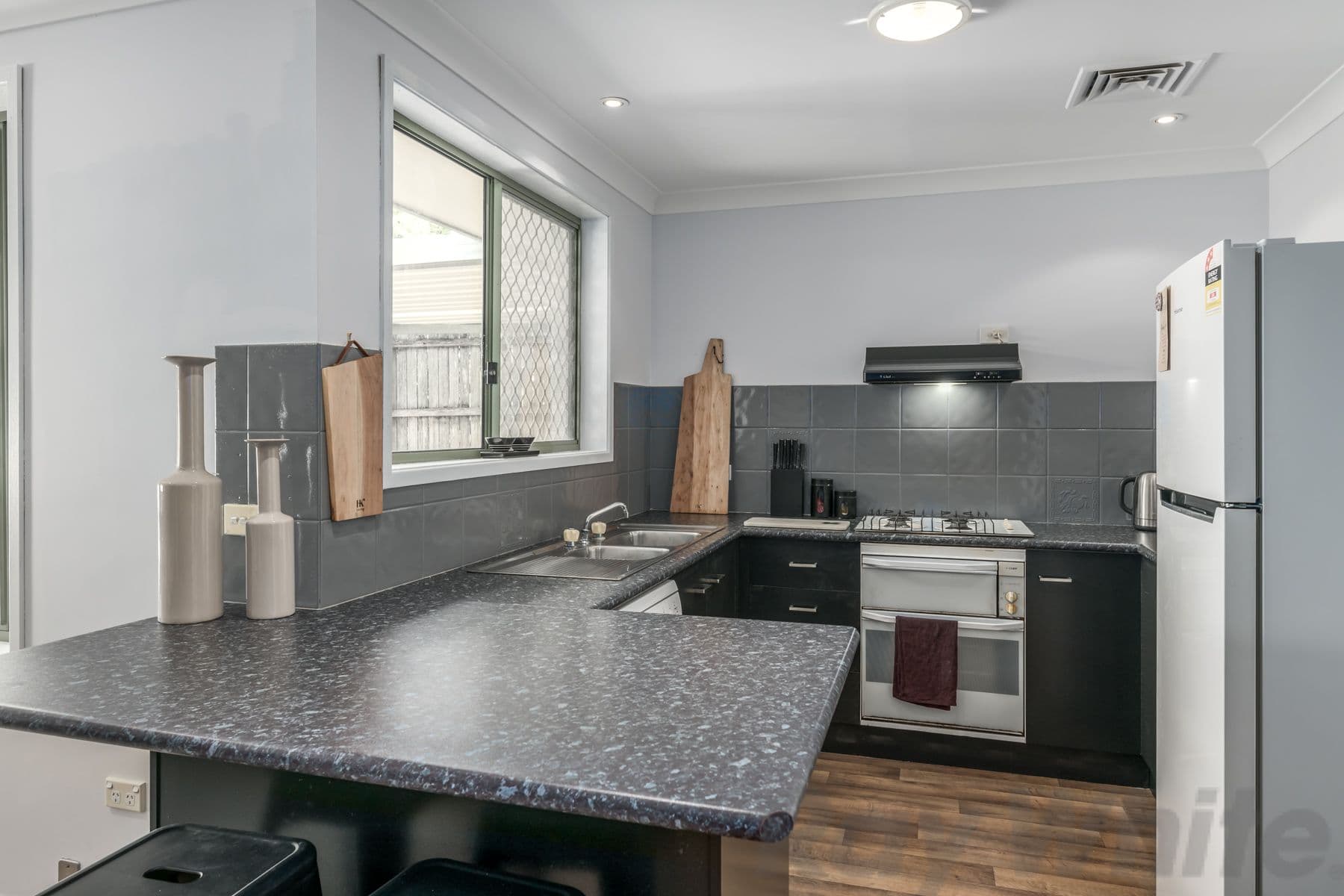 10 Warruga Street, Kilaben Bay - Thumbnail 6