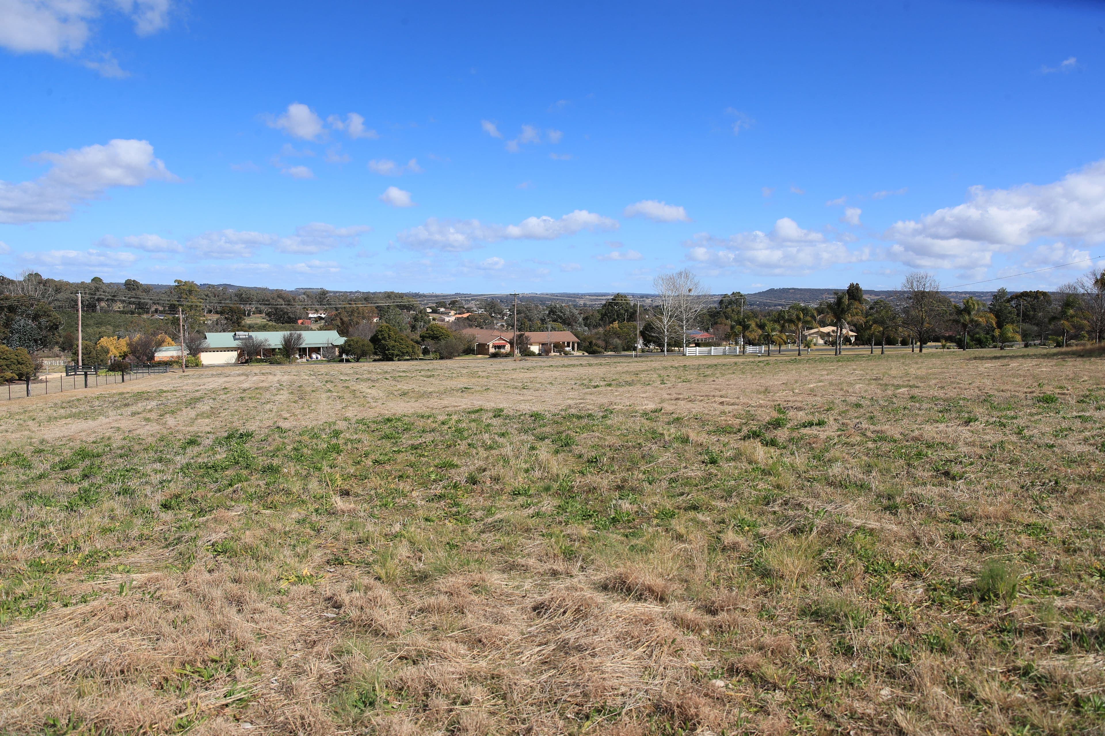 62 Runnymede Drive, Inverell NSW 2360, Inverell - Thumbnail 2