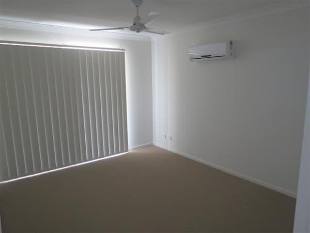 5 Lomandra Avenue, Roma QLD 4455, Roma - Thumbnail 4