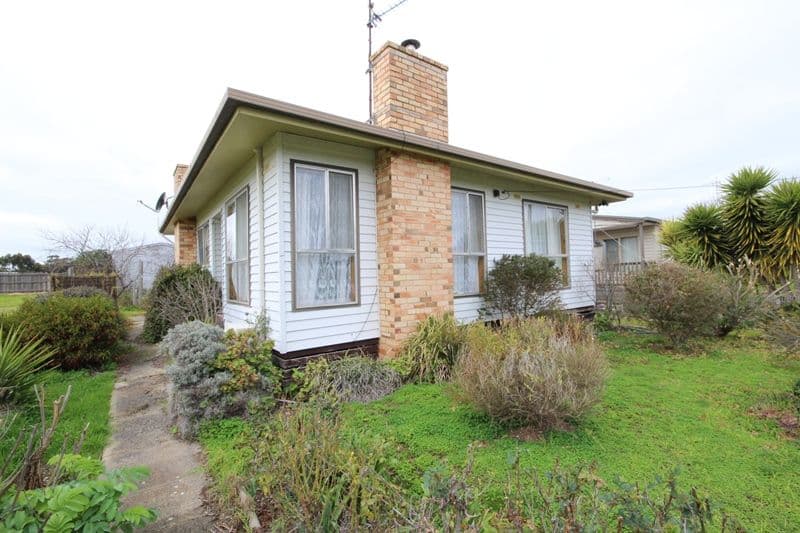 32 Lake Road, Natimuk VIC 3409, Natimuk - Image 1