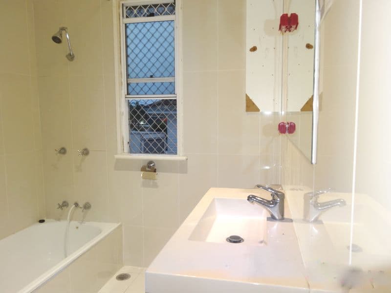 1187 Cavendish Road, Mount Gravatt East QLD 4122, Mount Gravatt East - Thumbnail 5