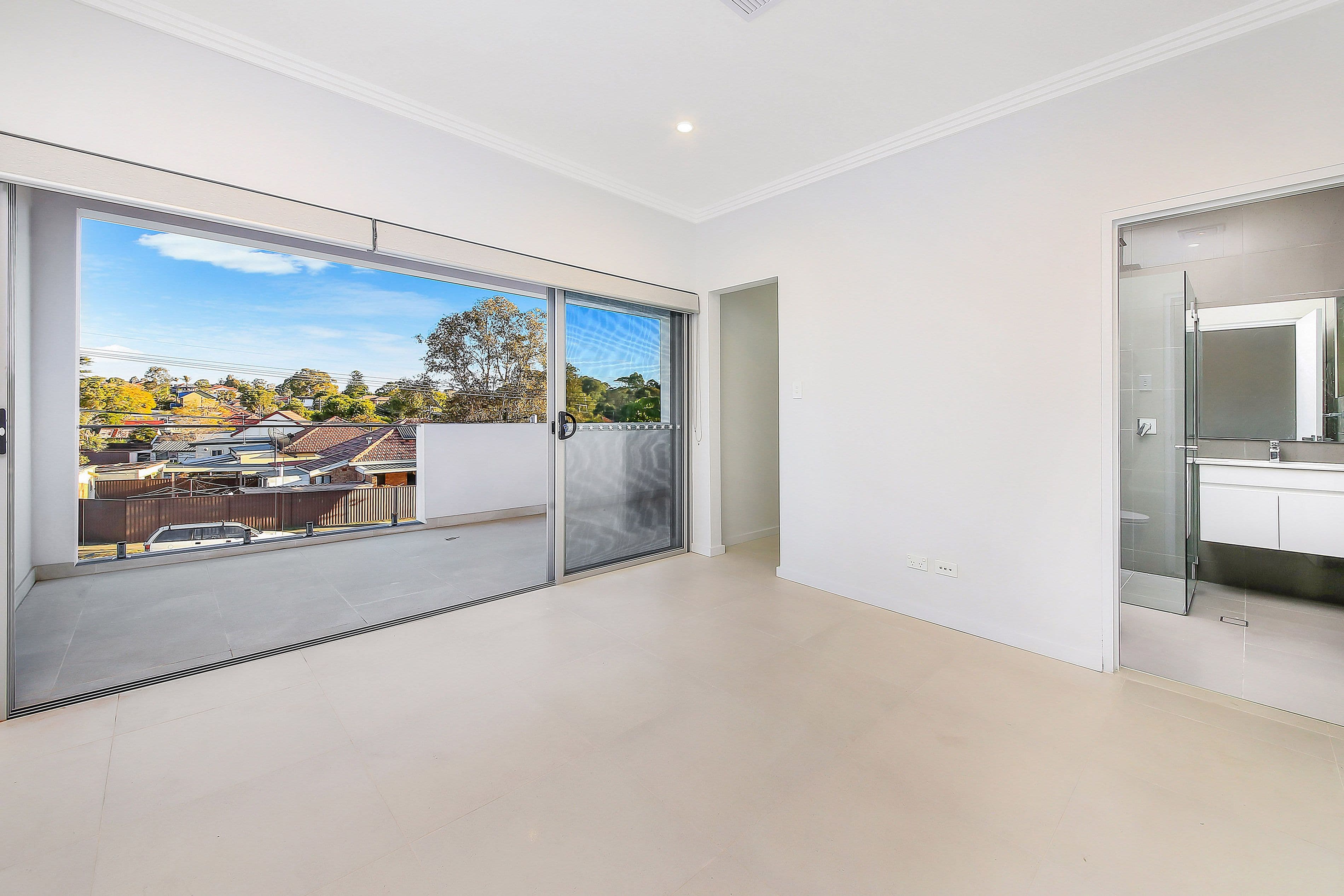 14A Hannans Road, Riverwood NSW 2210, Riverwood - Thumbnail 4