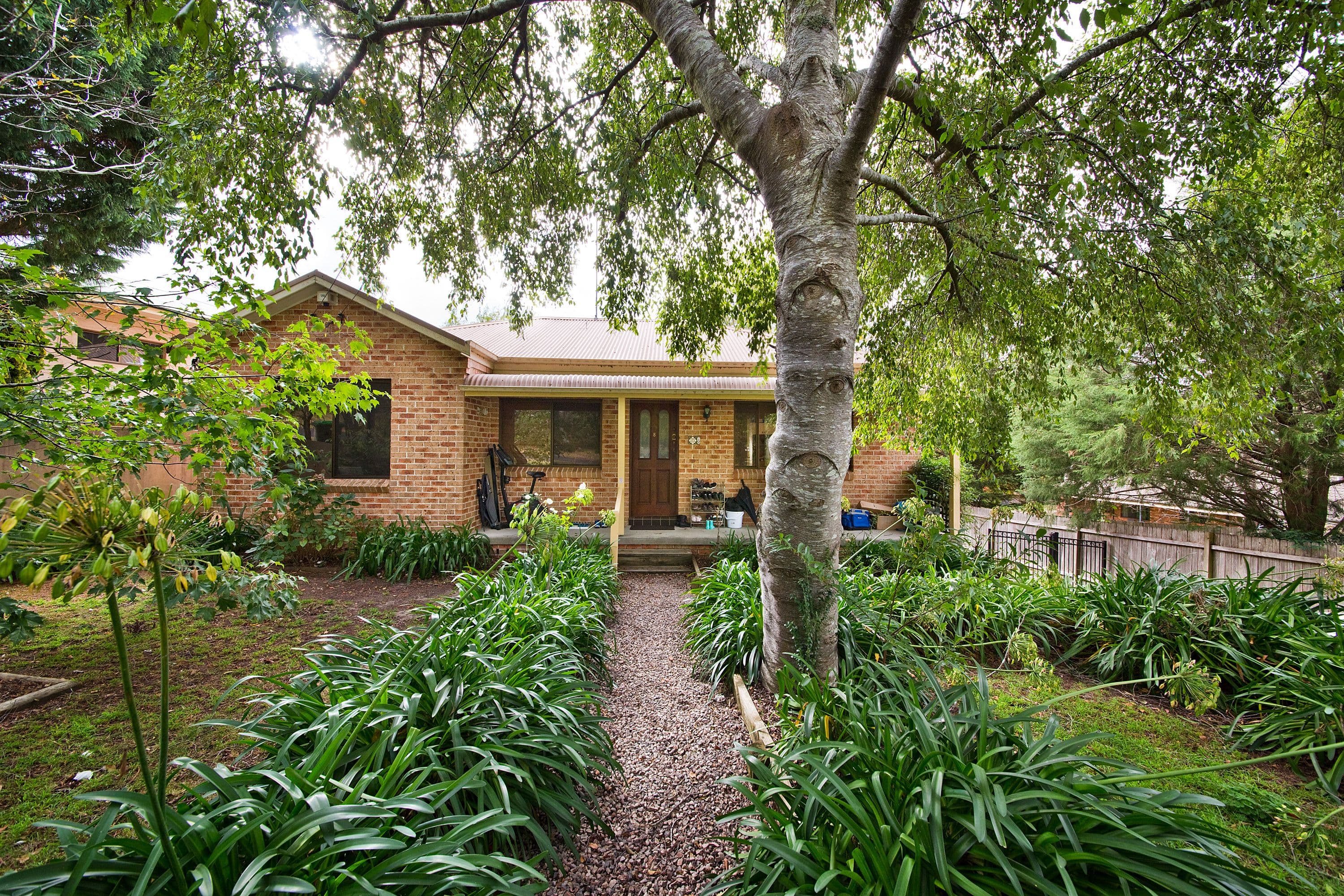 8 Denman Parade, Leura - Image 1