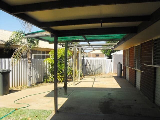 108 David Brand Drive, Carnarvon WA 6701, Brockman - Thumbnail 2