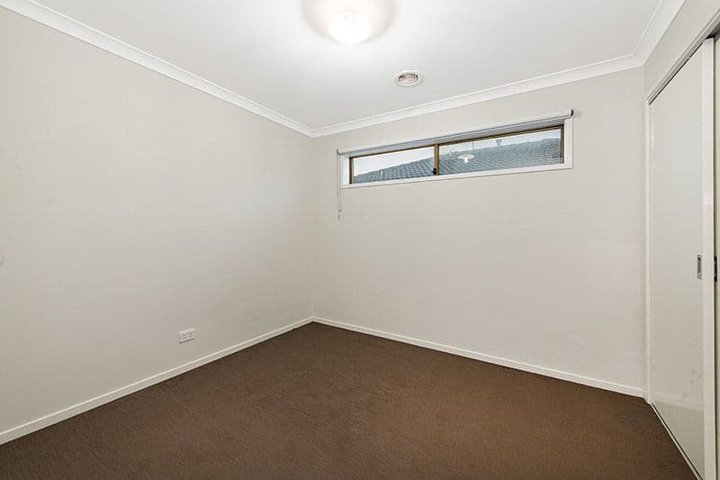 24 Harvard Street, Cranbourne West VIC 3977, Cranbourne West - Thumbnail 8