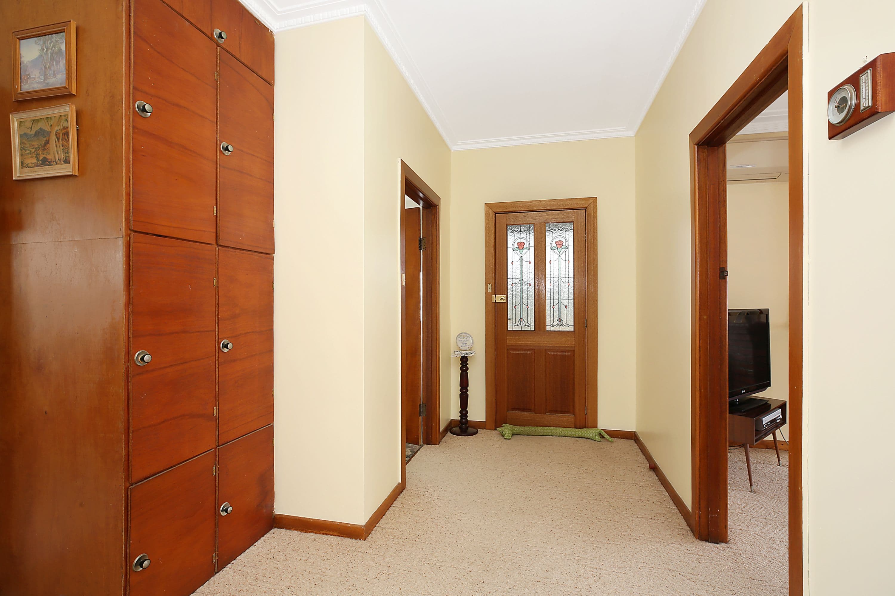 10 Stirling Street, Cobden VIC 3266, Cobden - Thumbnail 7