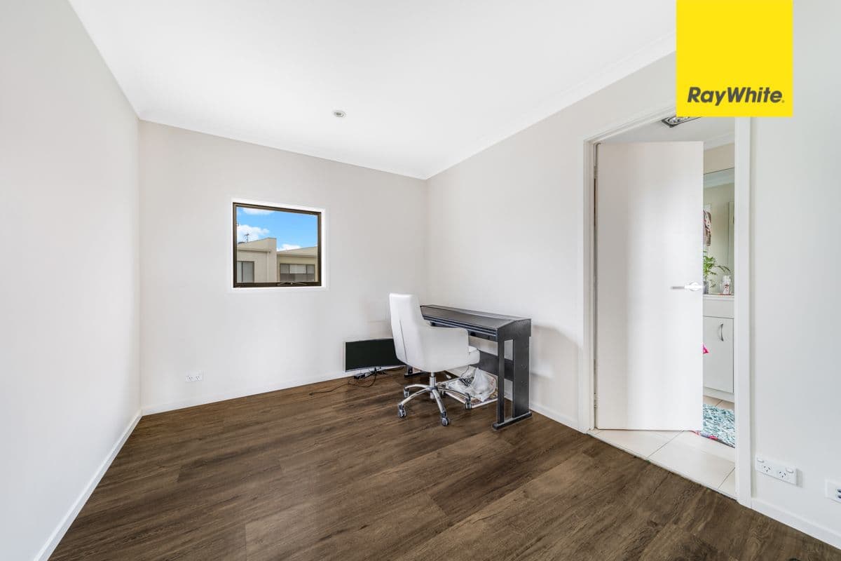 18 Quealy Street, Casey ACT 2913, Casey - Thumbnail 6