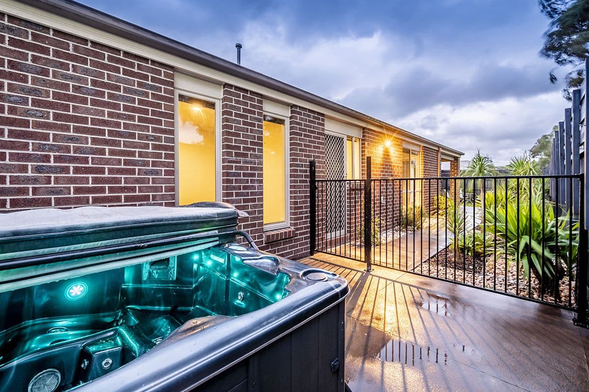 12 Hogan Street, Cranbourne East VIC 3977, Cranbourne East - Thumbnail 8