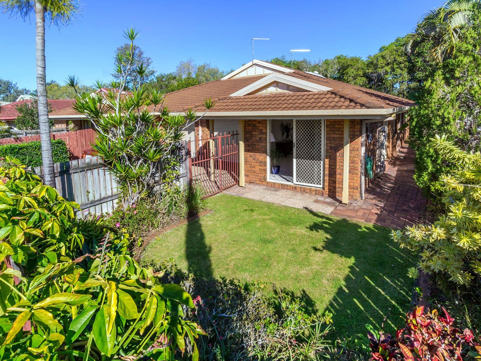 27 Hibiscus Circuit, Fitzgibbon QLD 4018, Fitzgibbon - Thumbnail 2